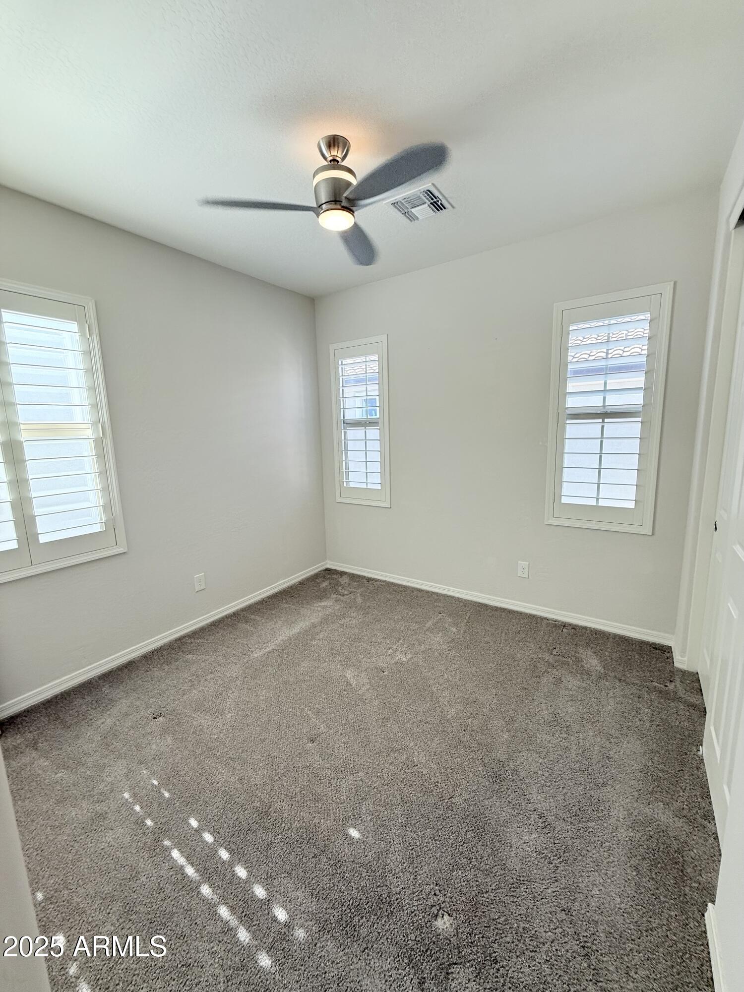2366 W Gloria Lane