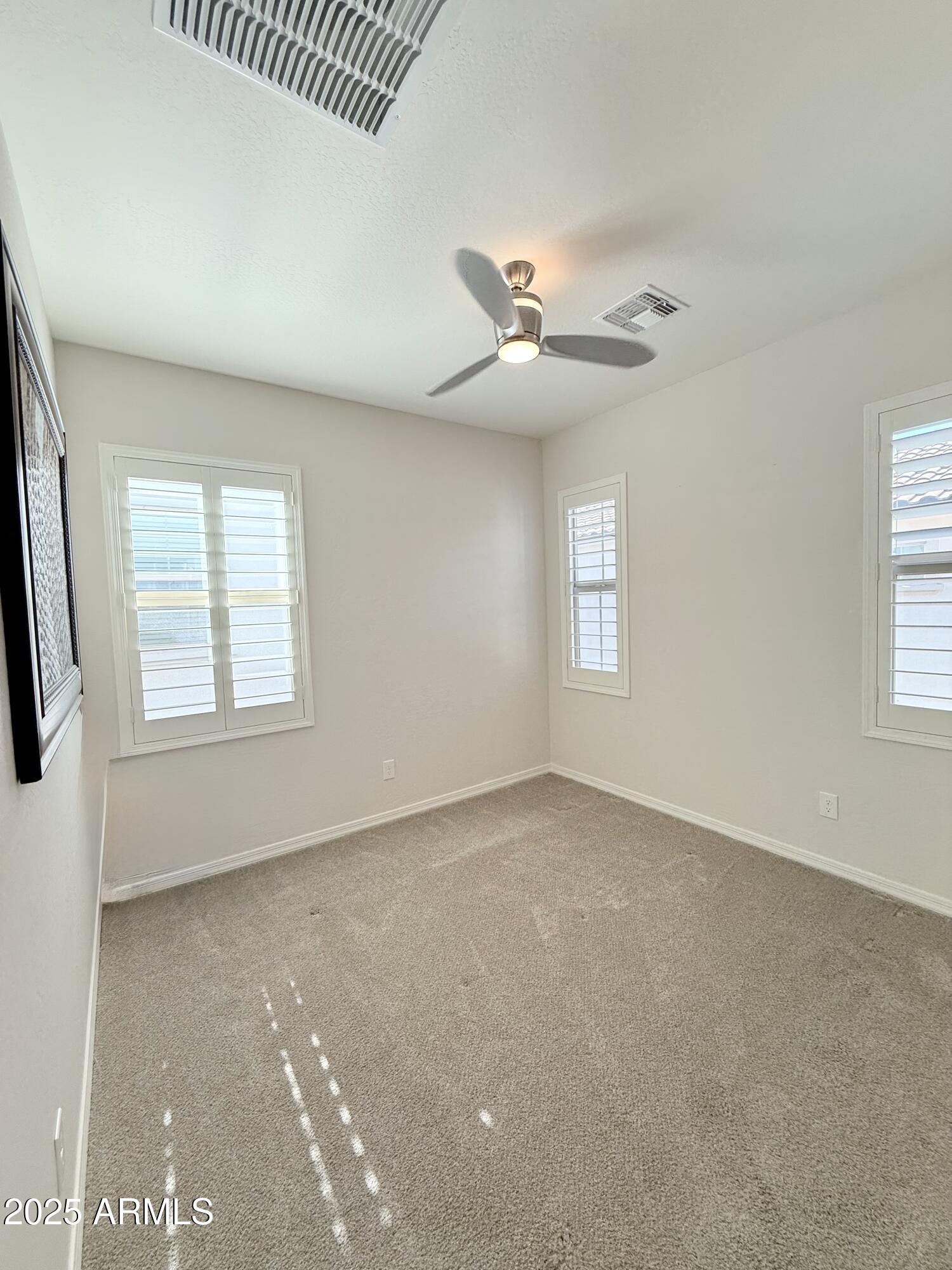 2366 W Gloria Lane