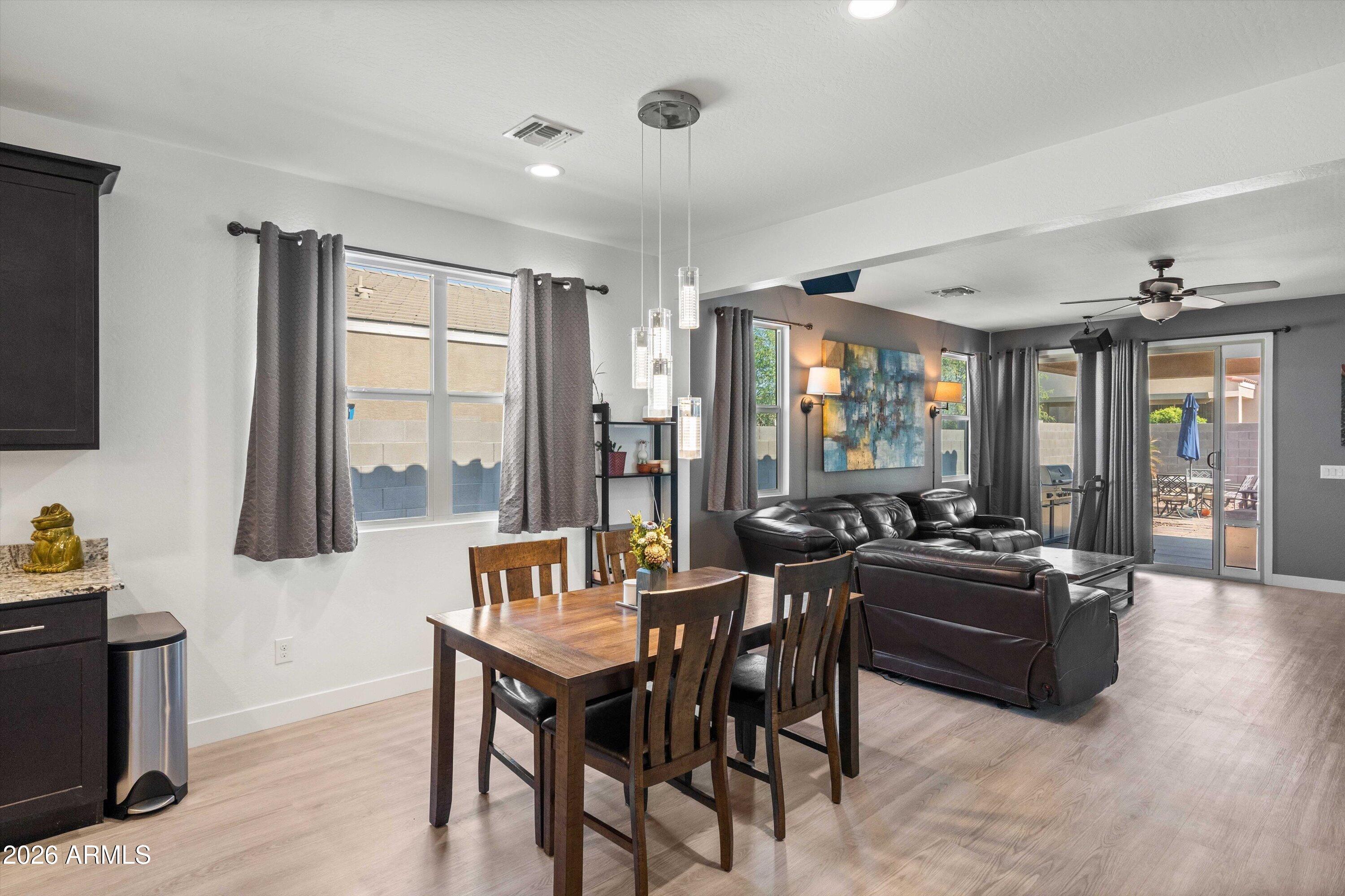 279 W SATINKA Drive