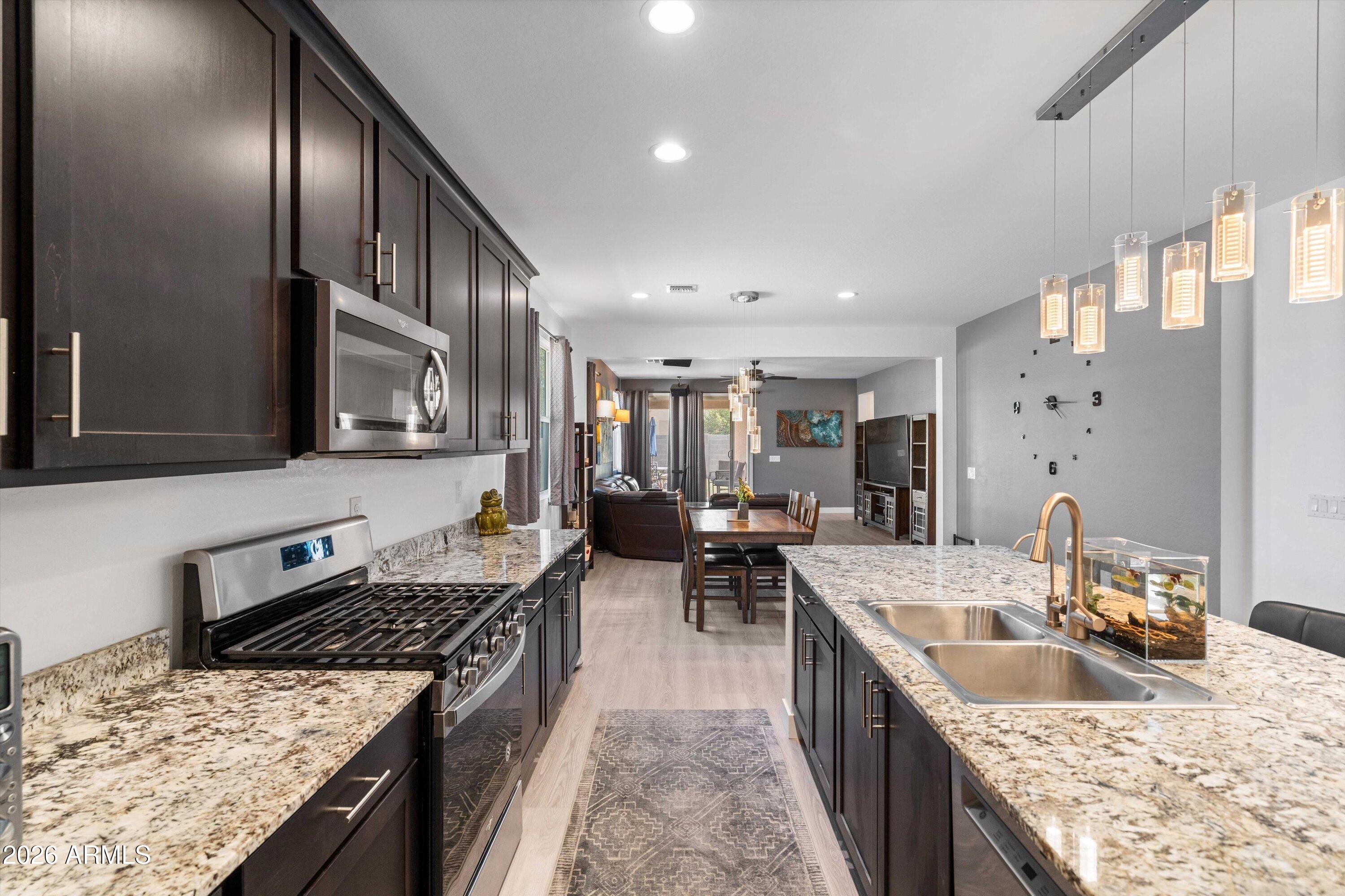 279 W SATINKA Drive