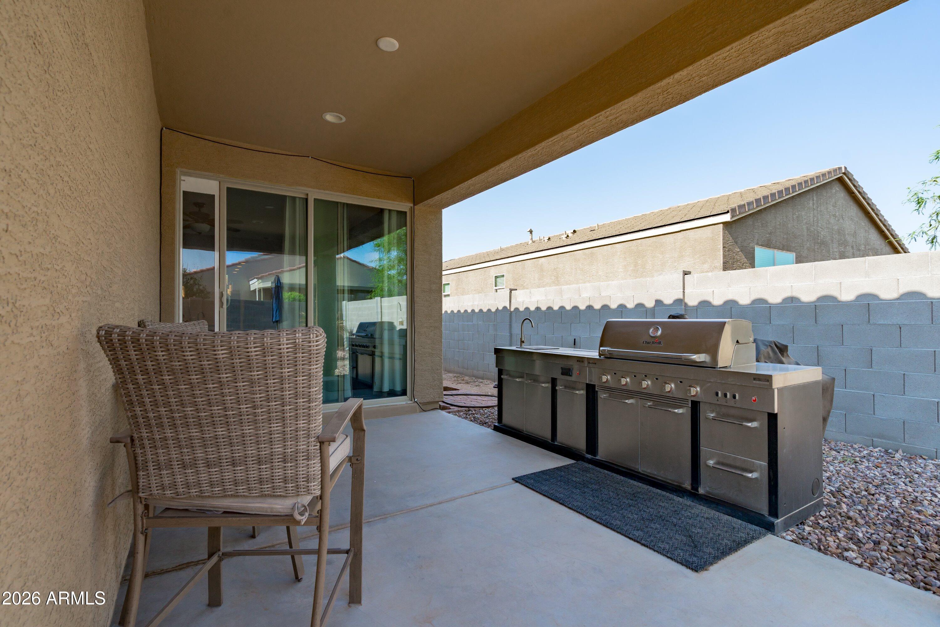 279 W SATINKA Drive