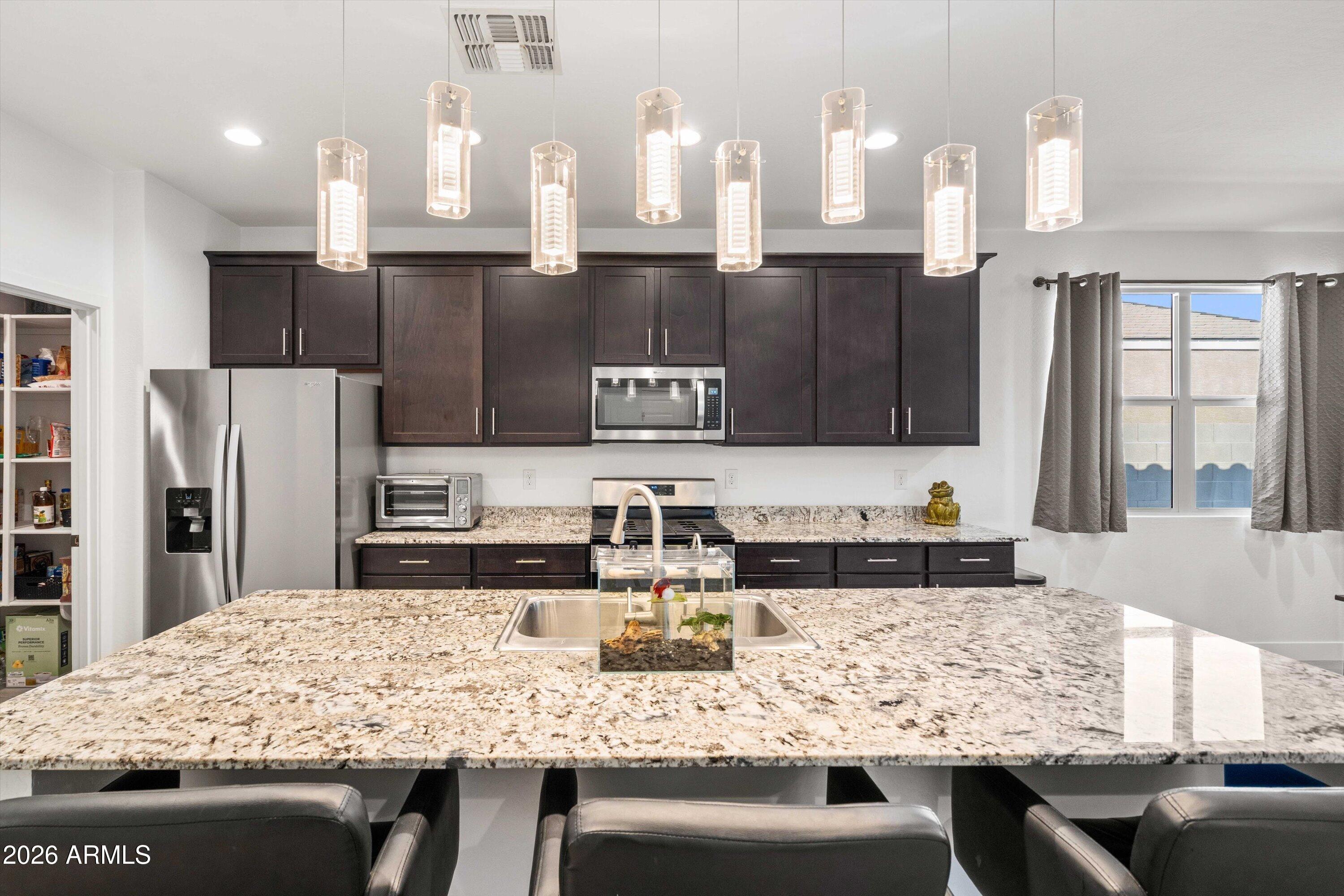 279 W SATINKA Drive