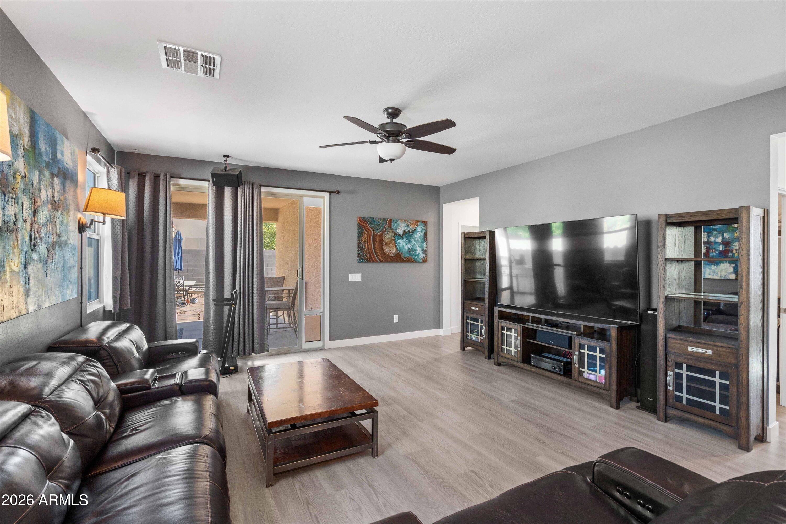 279 W SATINKA Drive