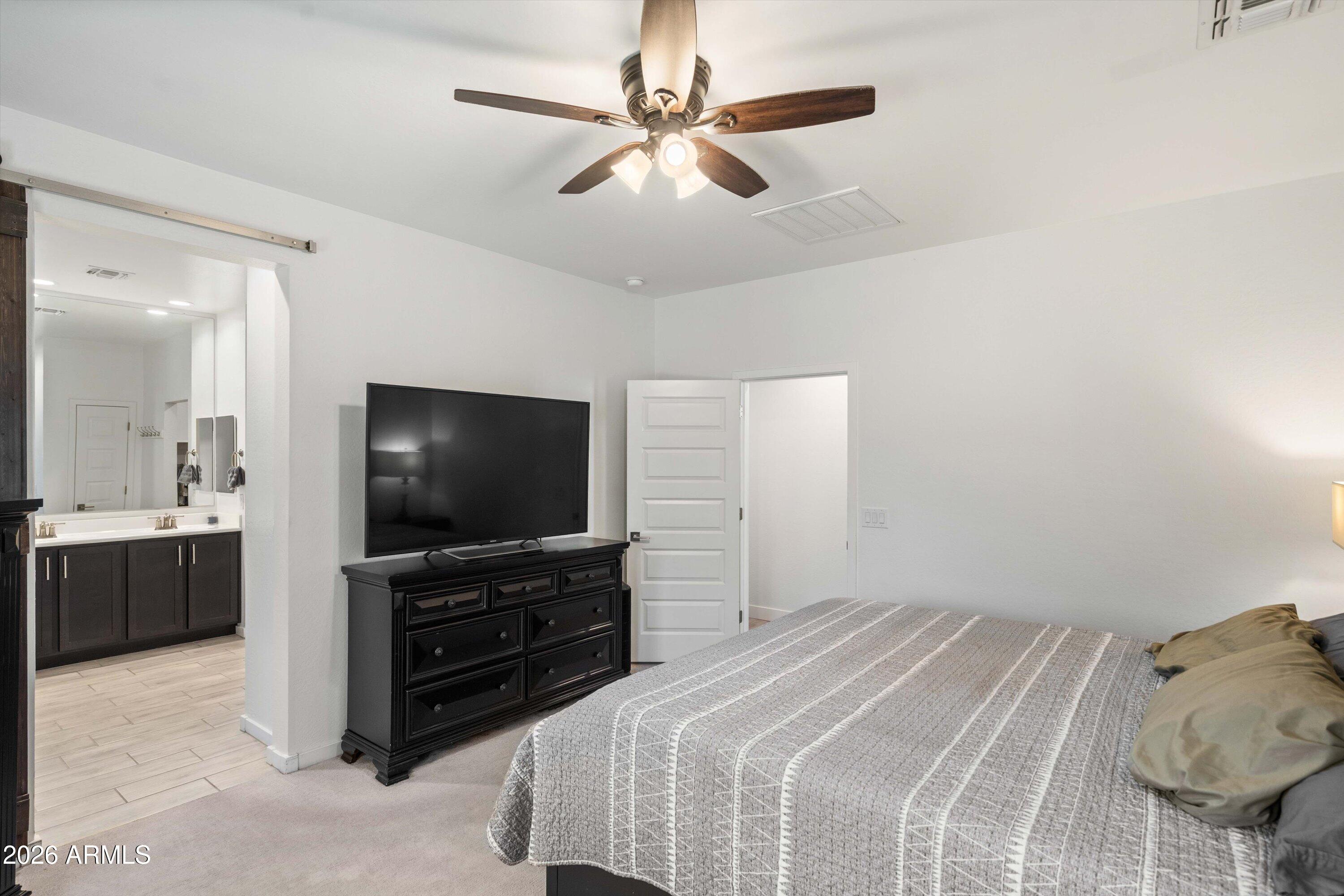 279 W SATINKA Drive