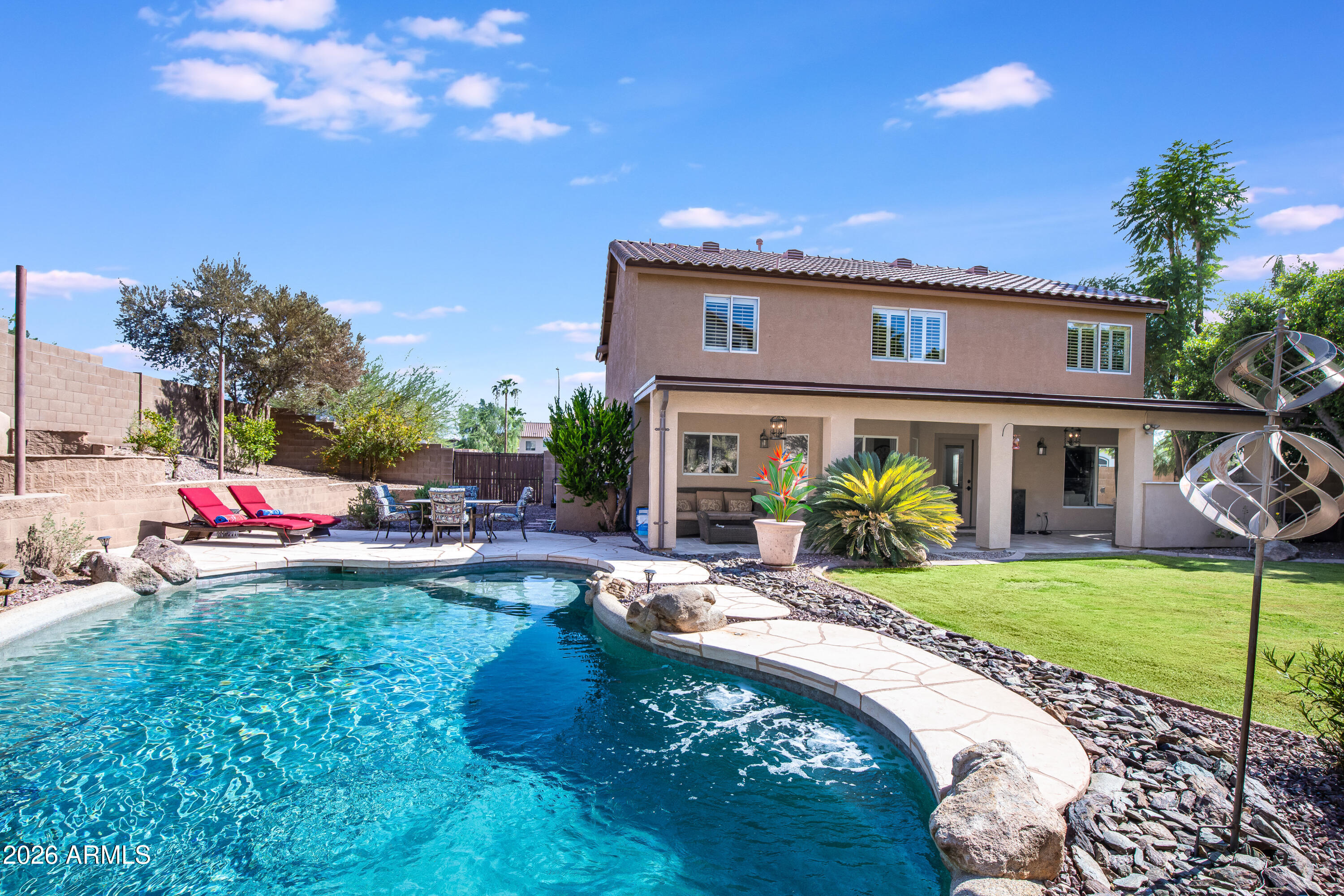 6324 W AVENIDA DEL REY