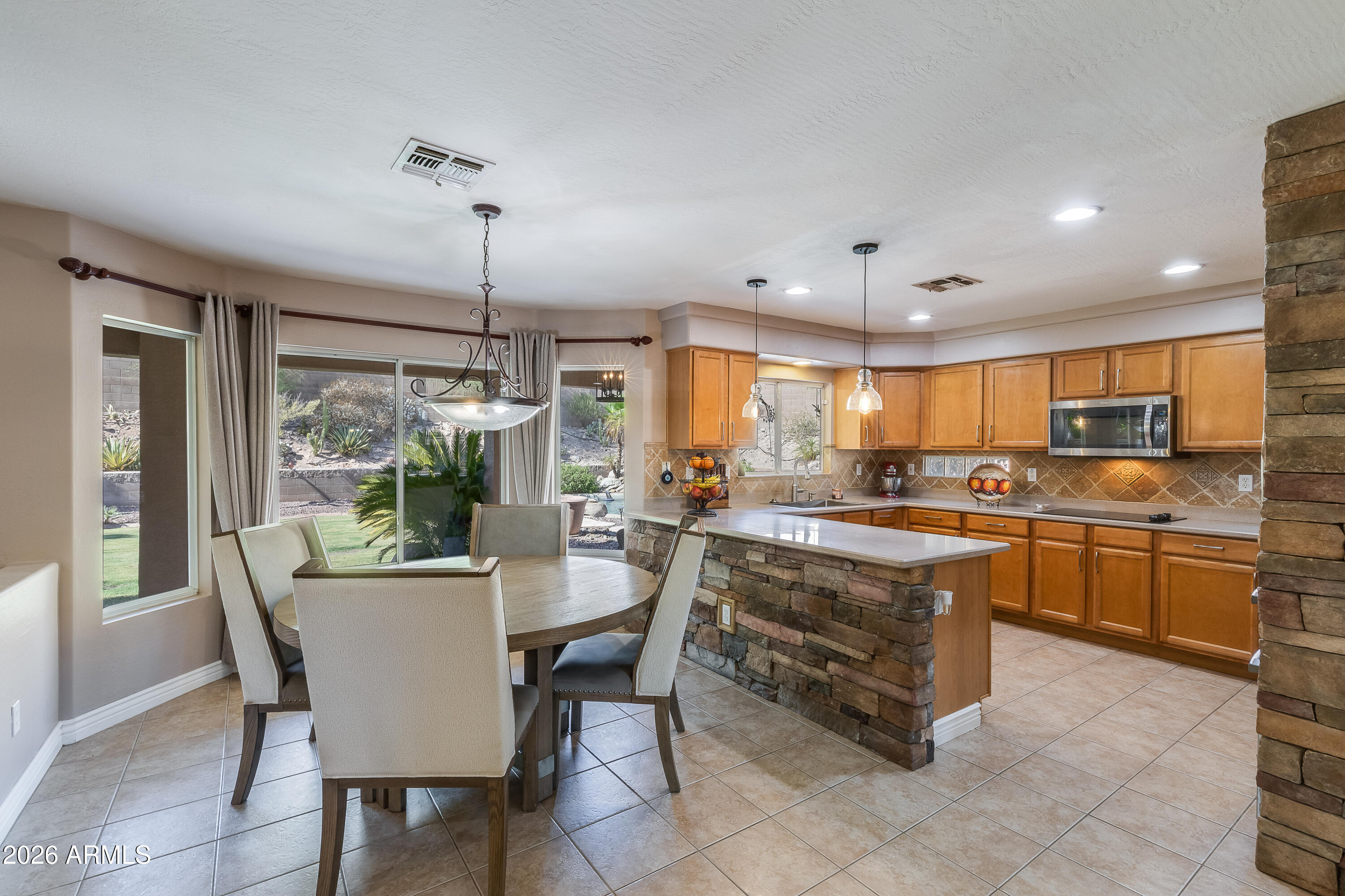 6324 W AVENIDA DEL REY