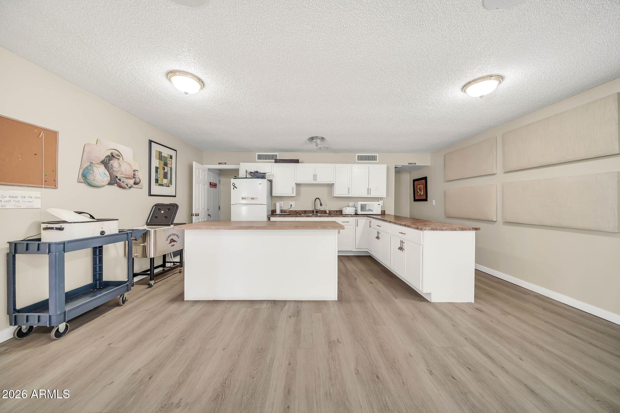 1916 W MORNINGSIDE Drive 118