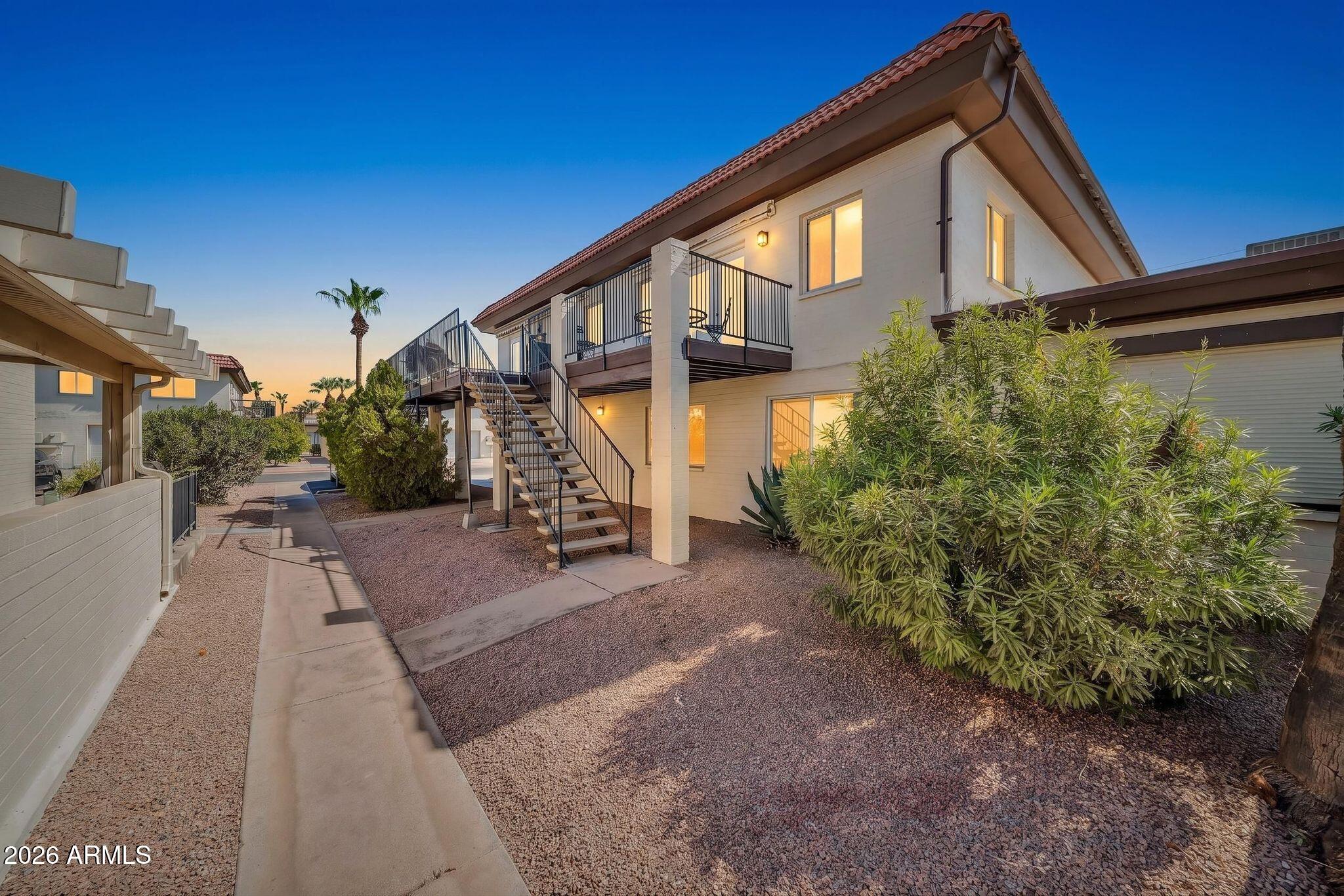 1916 W MORNINGSIDE Drive 118