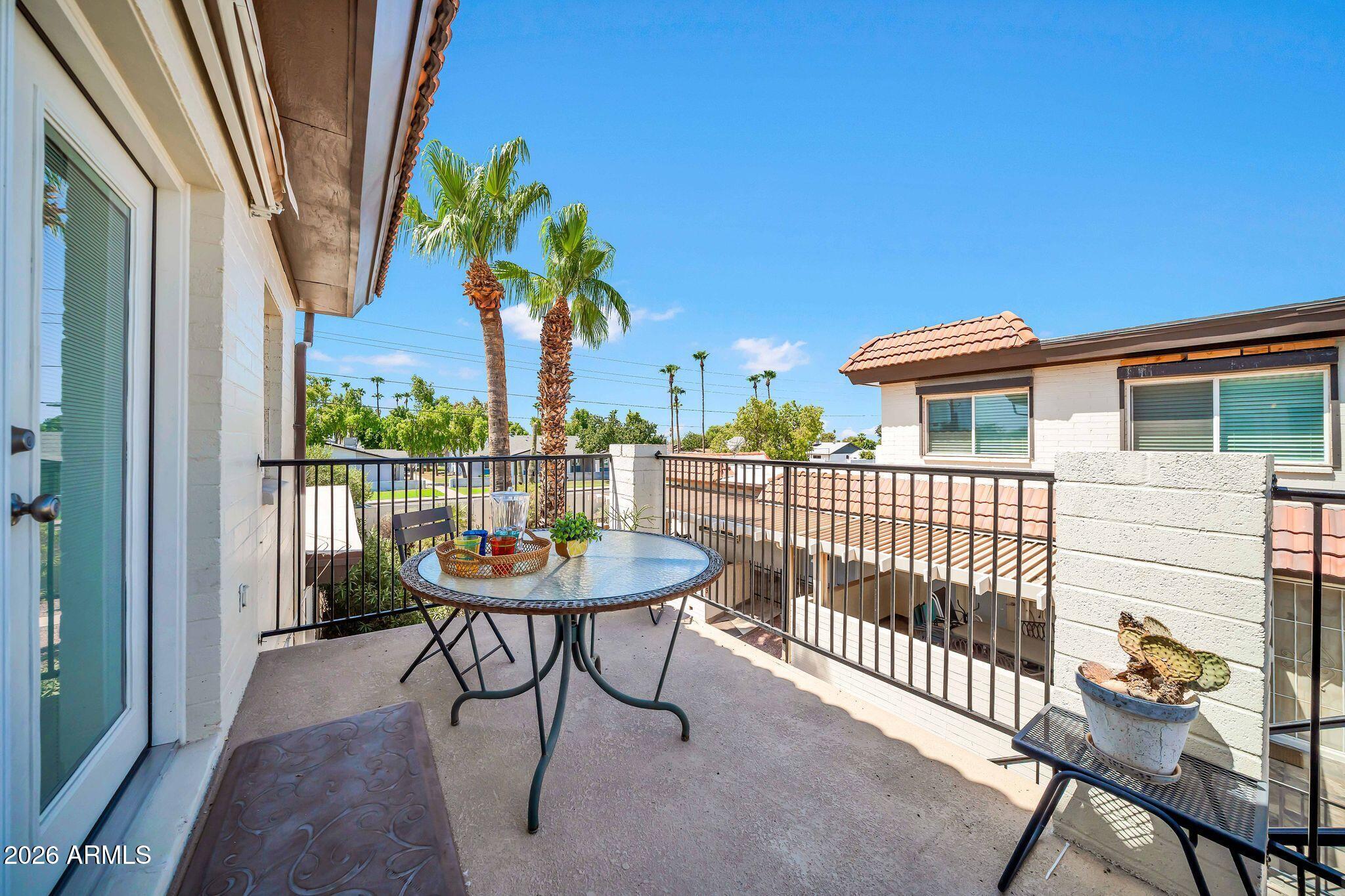 1916 W MORNINGSIDE Drive 118