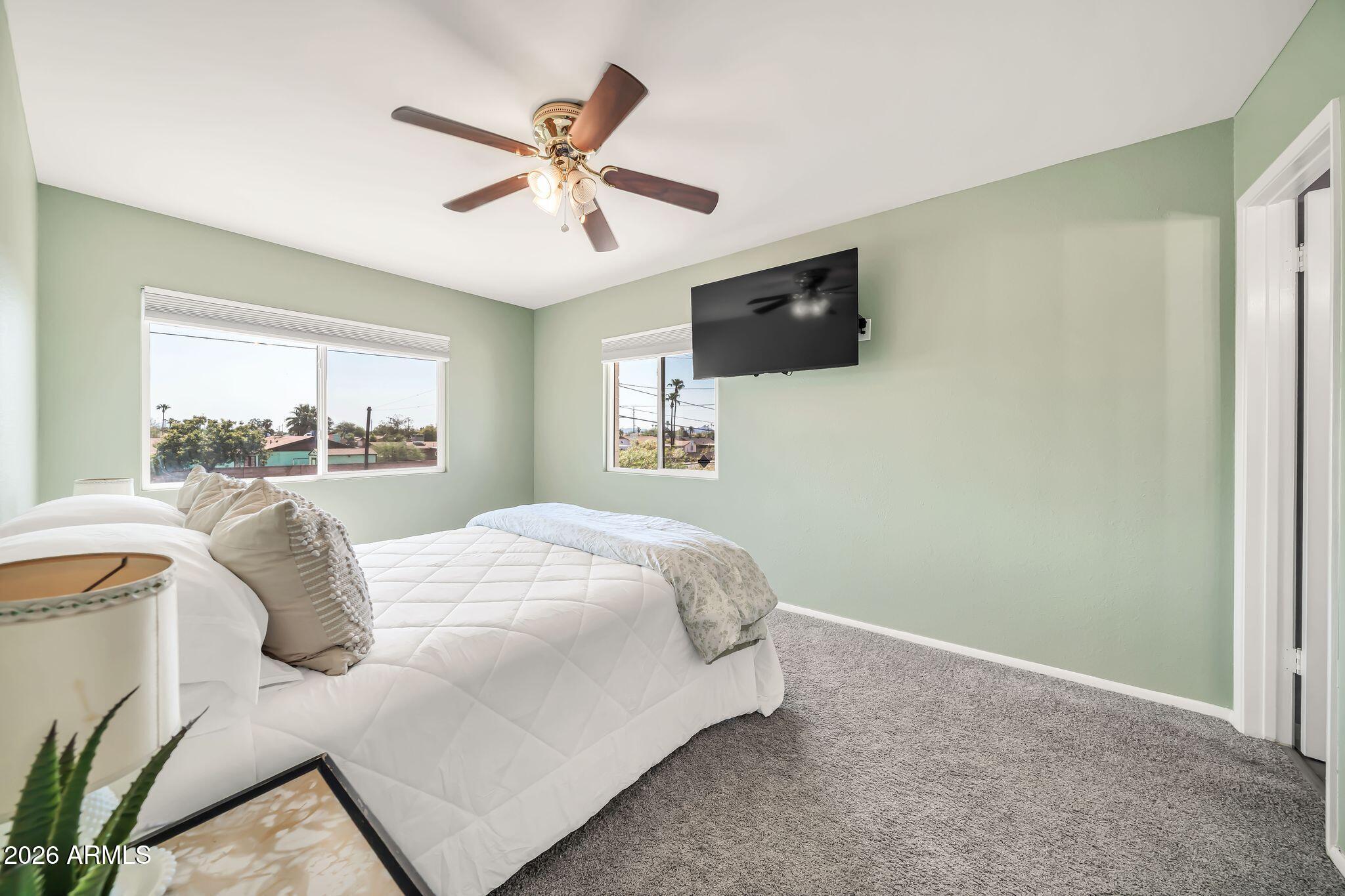 1916 W MORNINGSIDE Drive 118