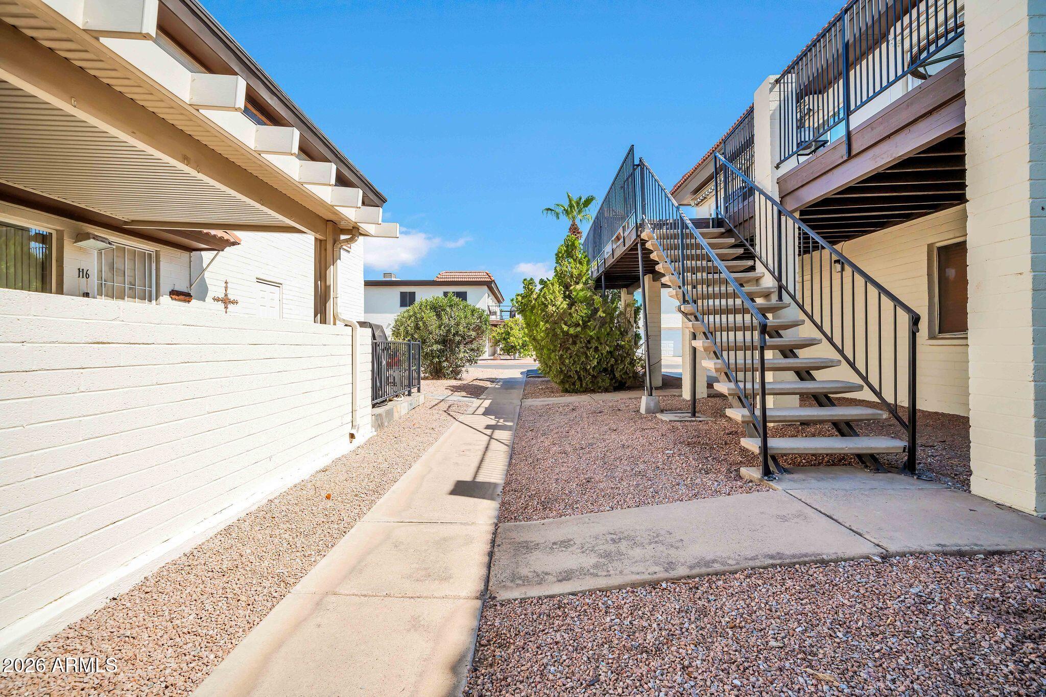 1916 W MORNINGSIDE Drive 118