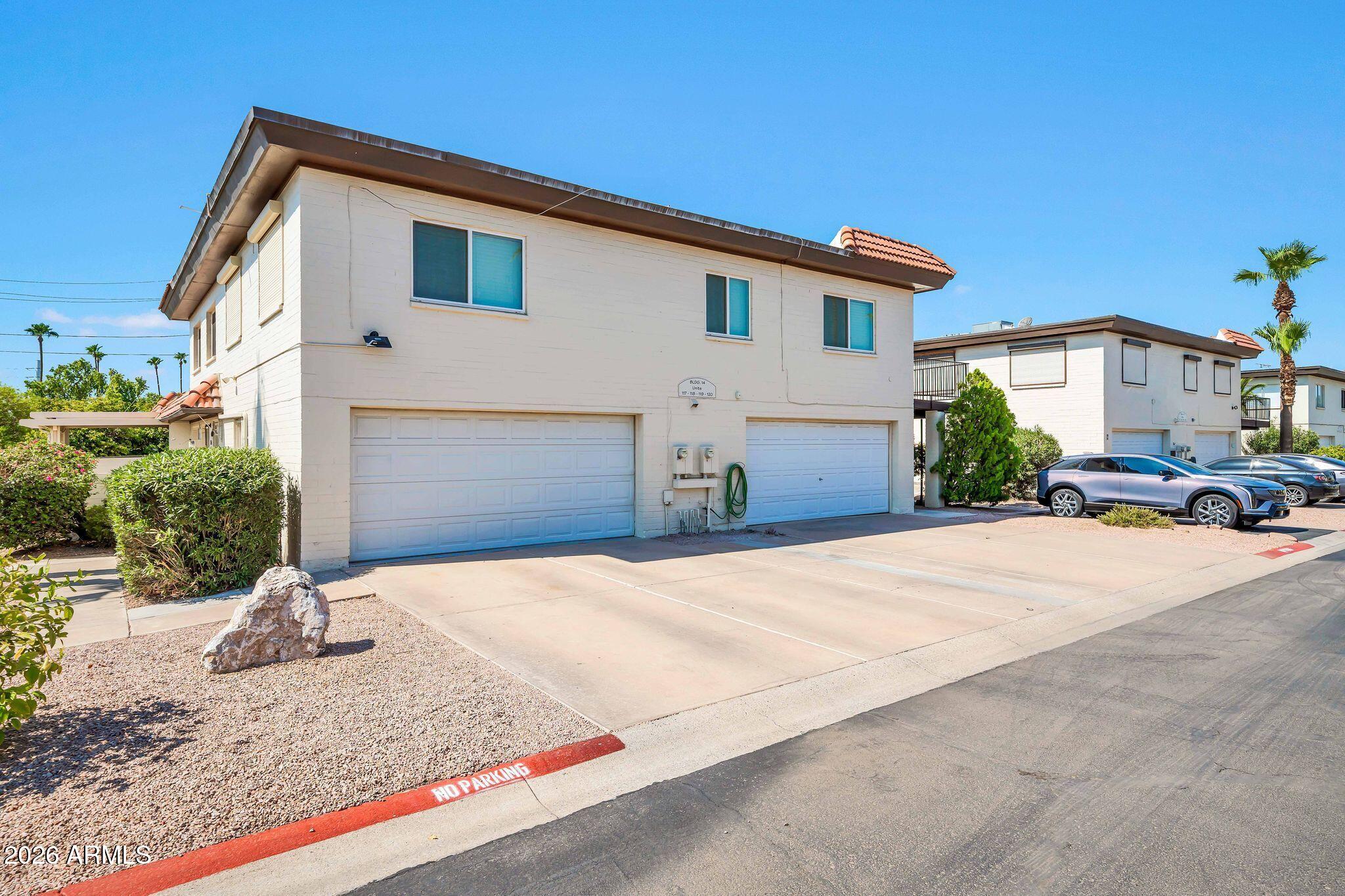 1916 W MORNINGSIDE Drive 118