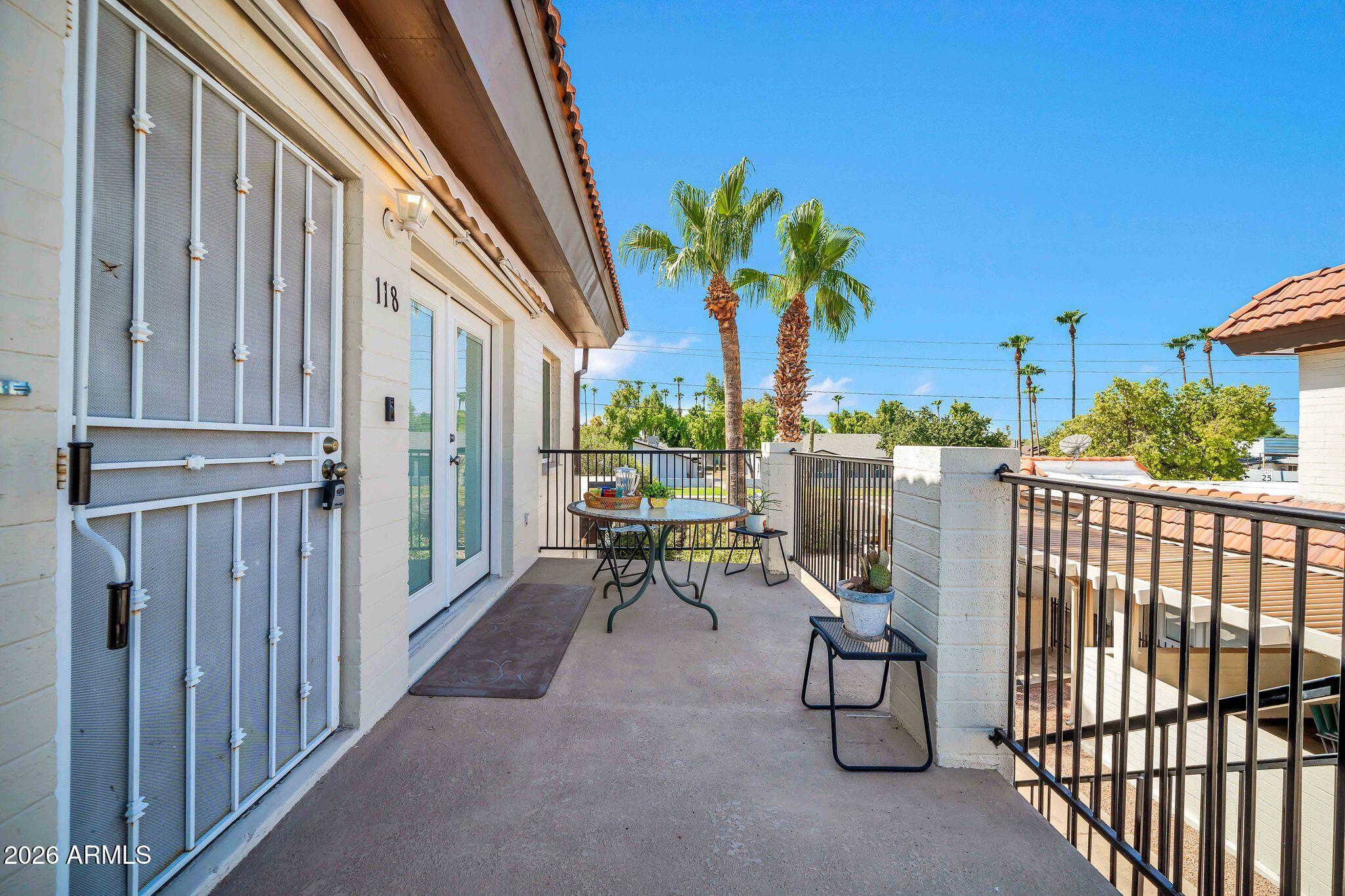 1916 W MORNINGSIDE Drive 118