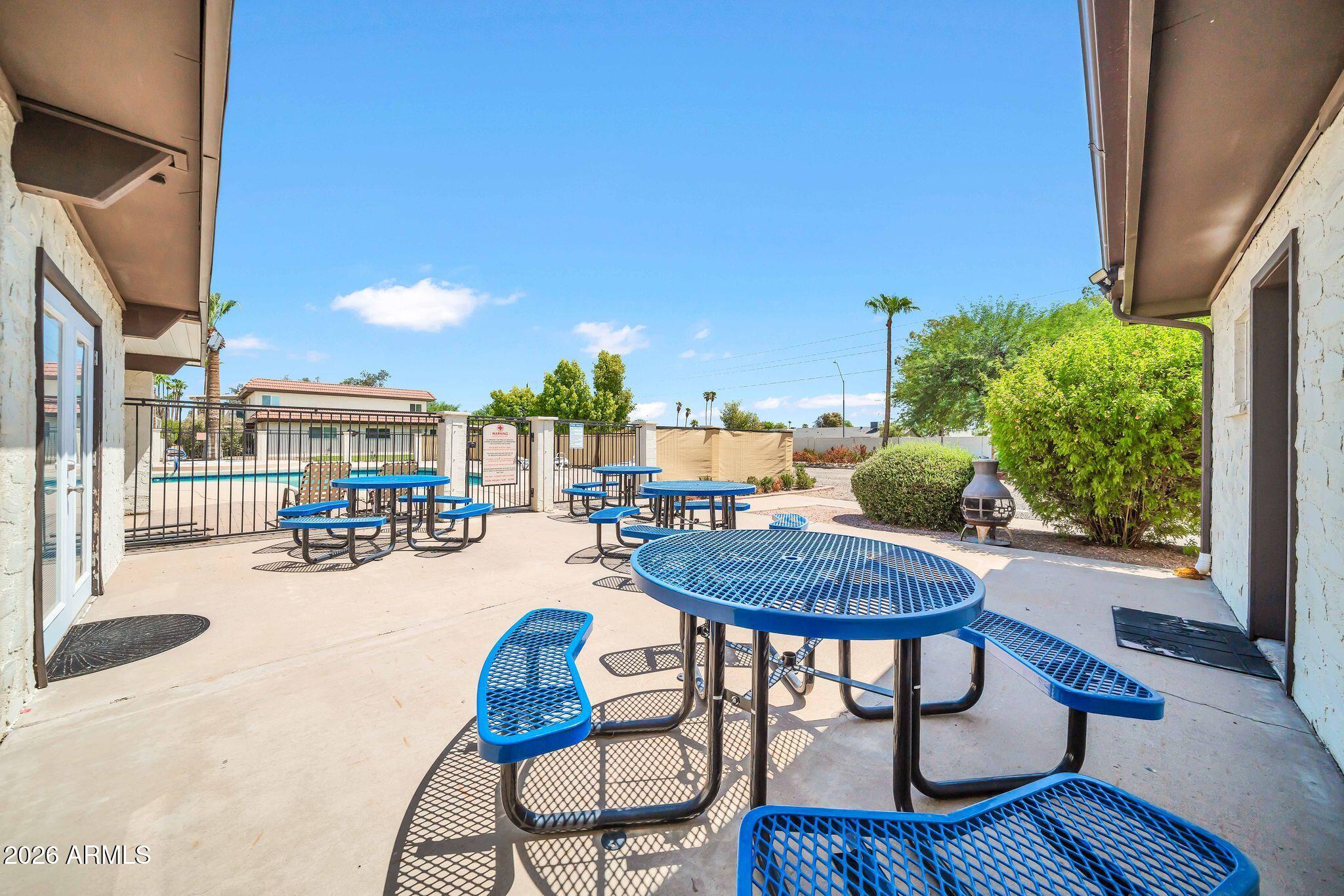 1916 W MORNINGSIDE Drive 118