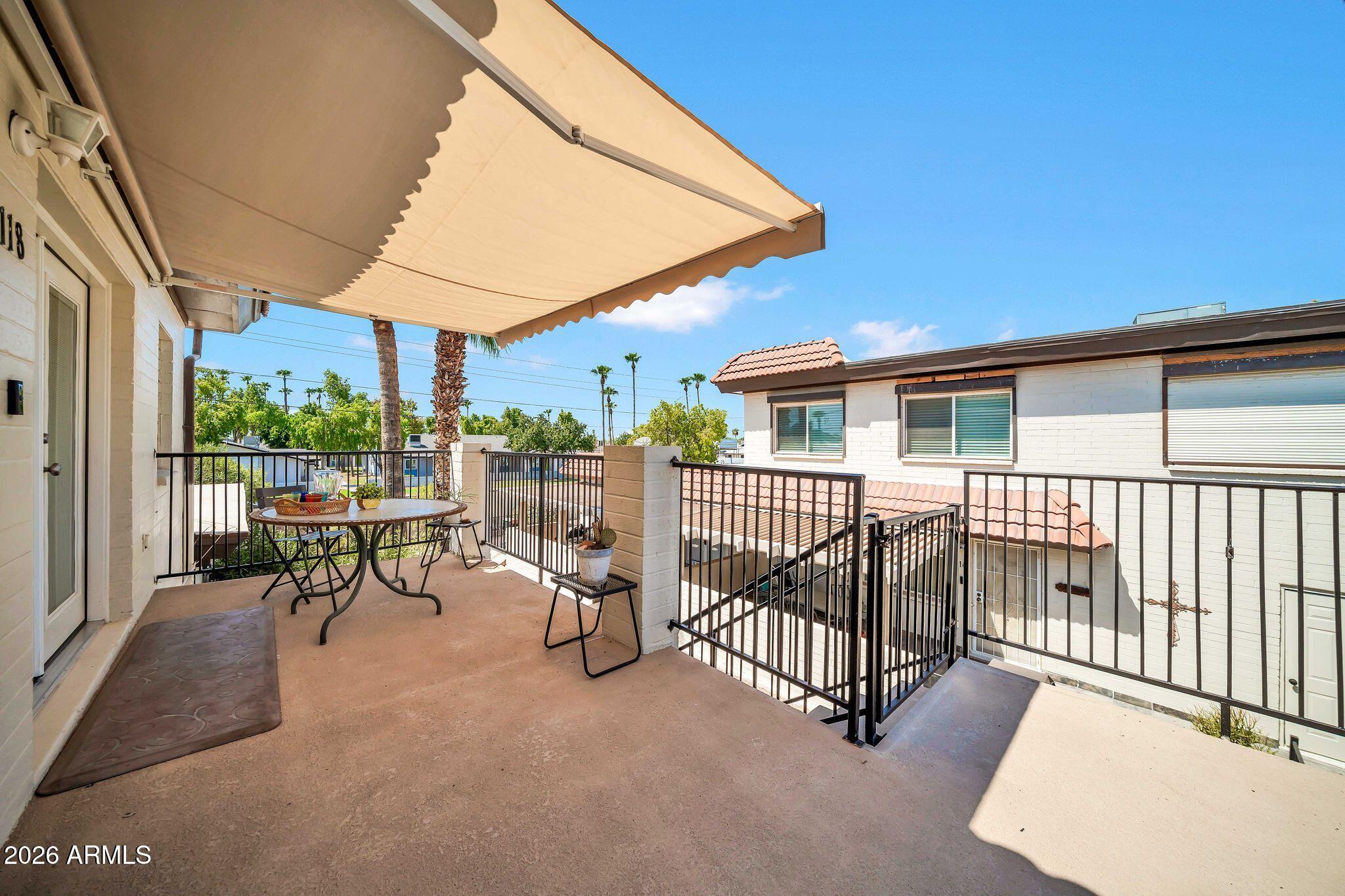 1916 W MORNINGSIDE Drive 118