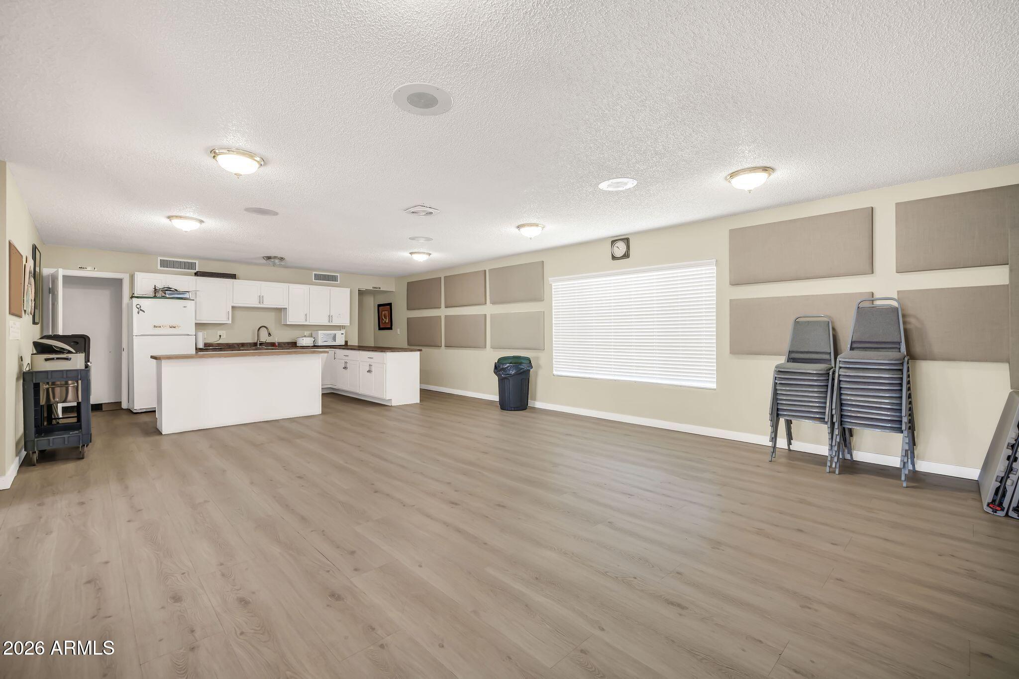 1916 W MORNINGSIDE Drive 118