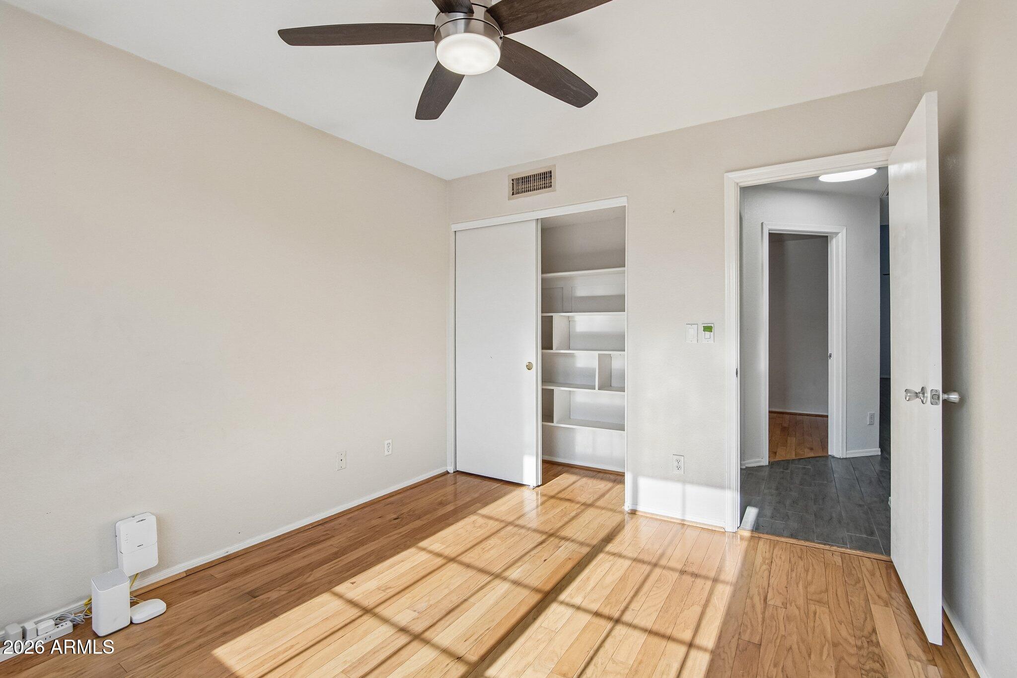 14617 S 43RD Place