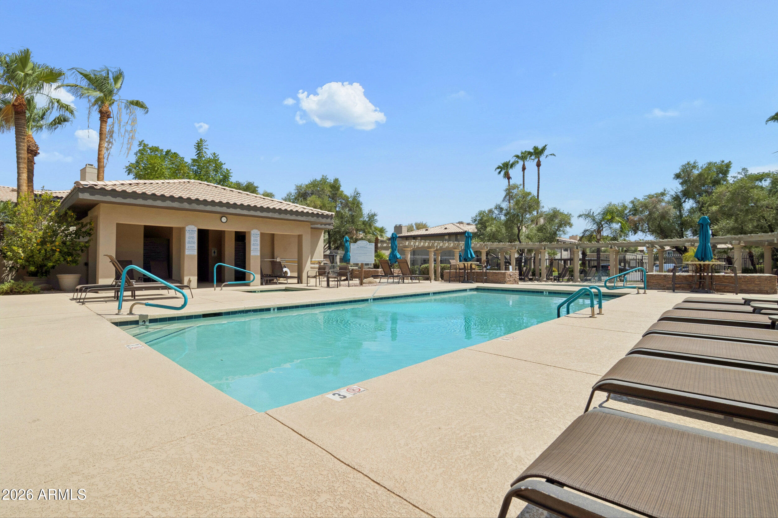 7009 E ACOMA Drive 1085