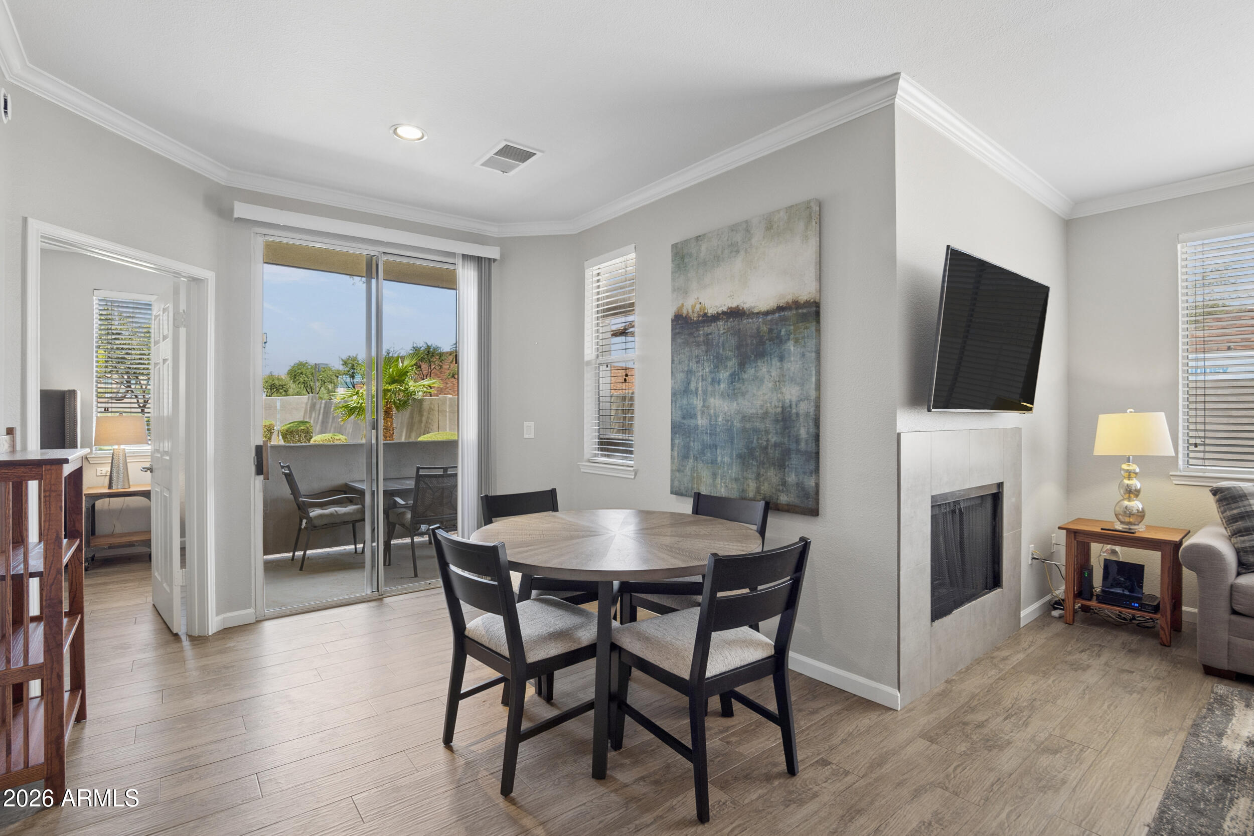 7009 E ACOMA Drive 1085