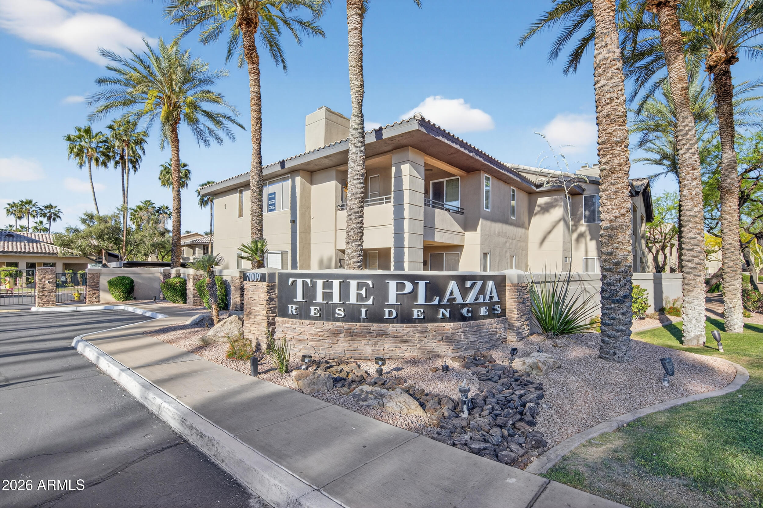 7009 E ACOMA Drive 1085