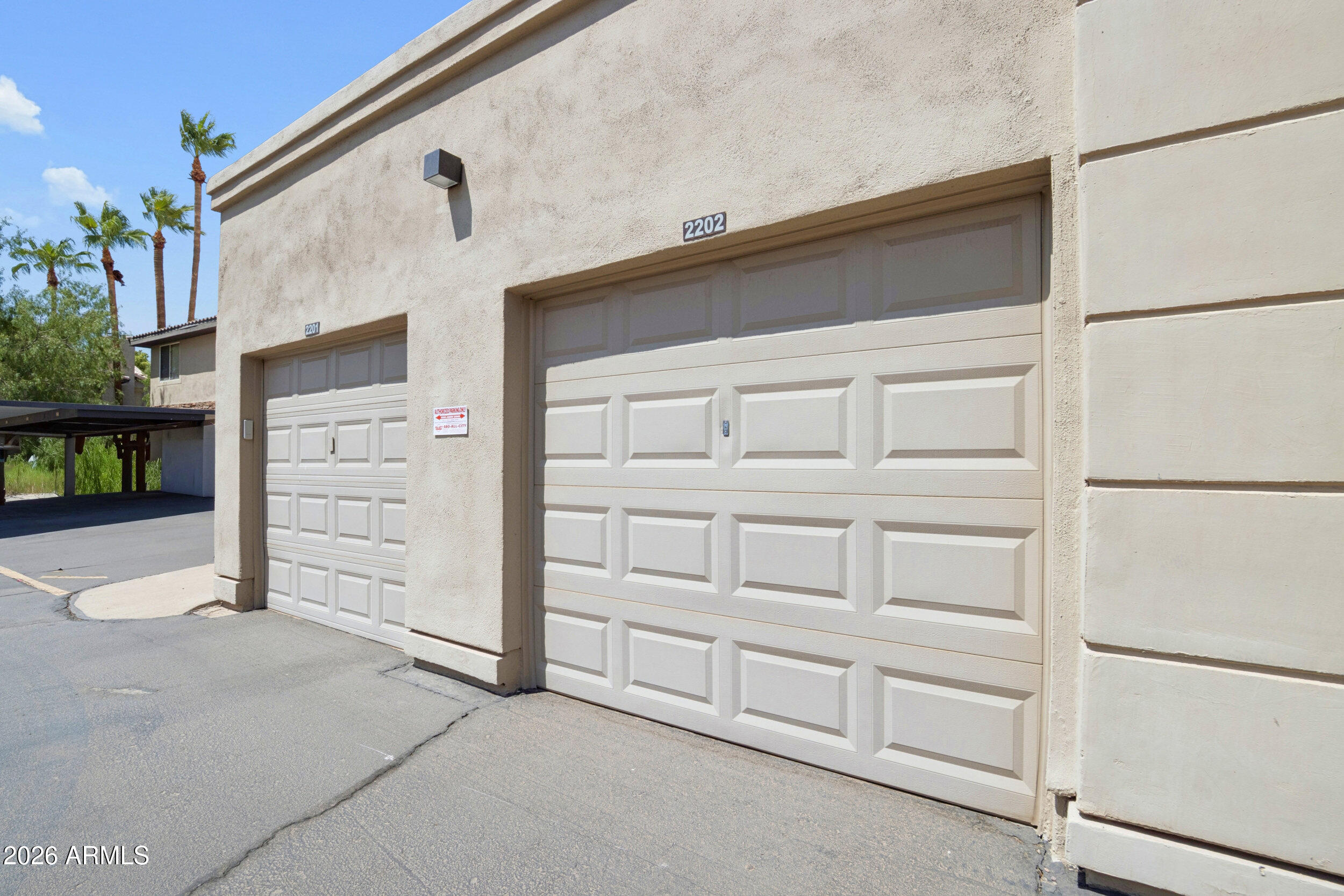 7009 E ACOMA Drive 1085