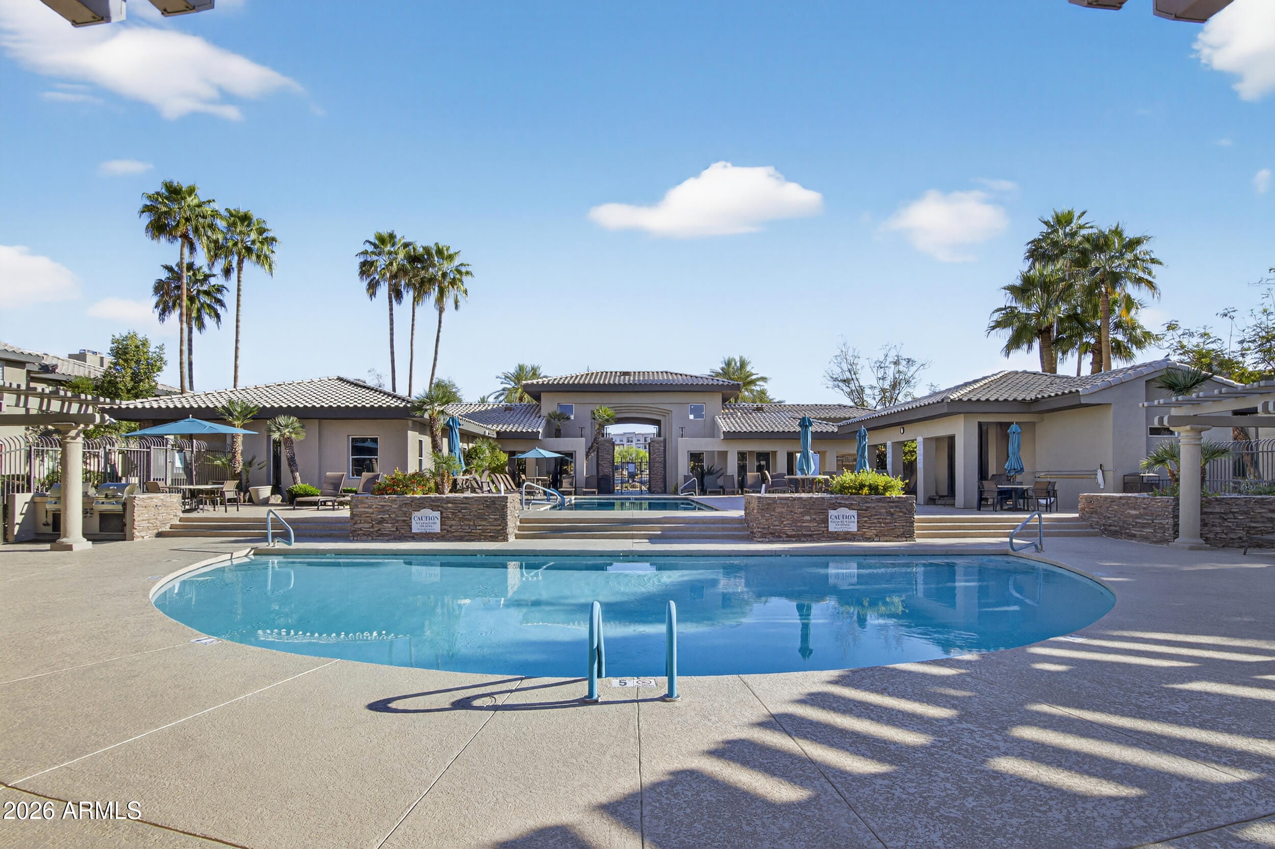 7009 E ACOMA Drive 2085