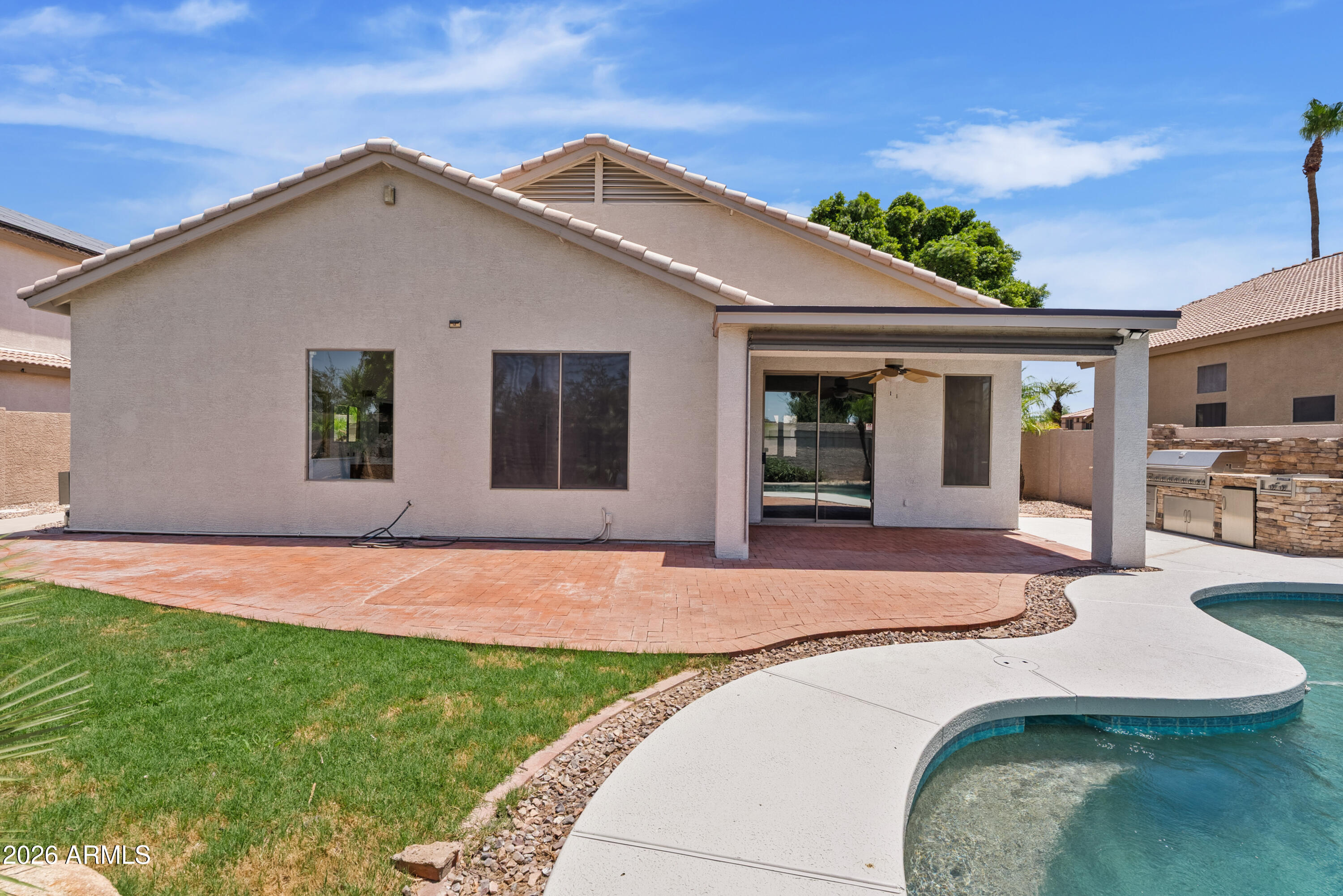 2912 N 114TH Drive