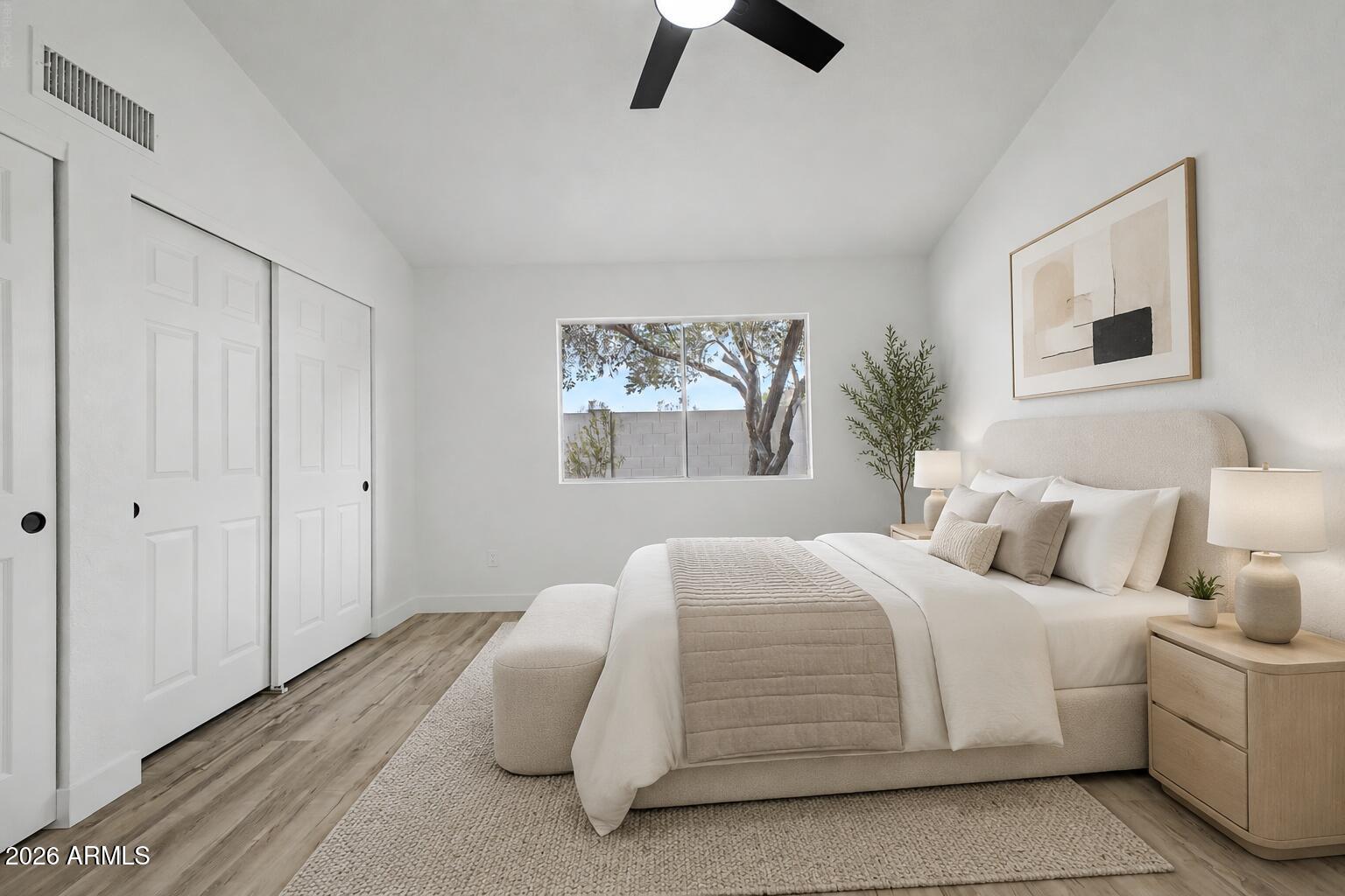 3033 W TONOPAH Drive