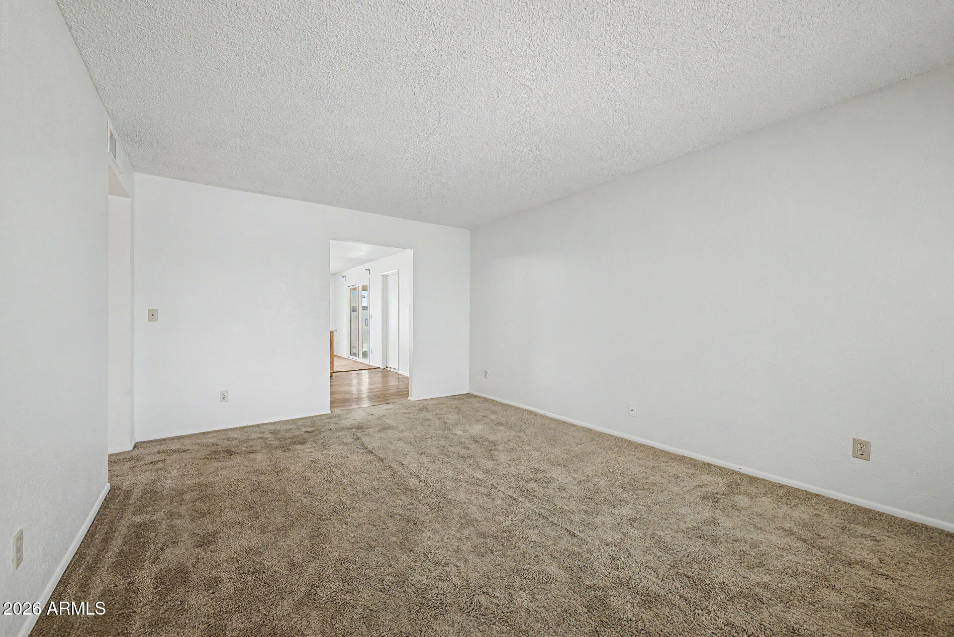 932 W Libra Drive