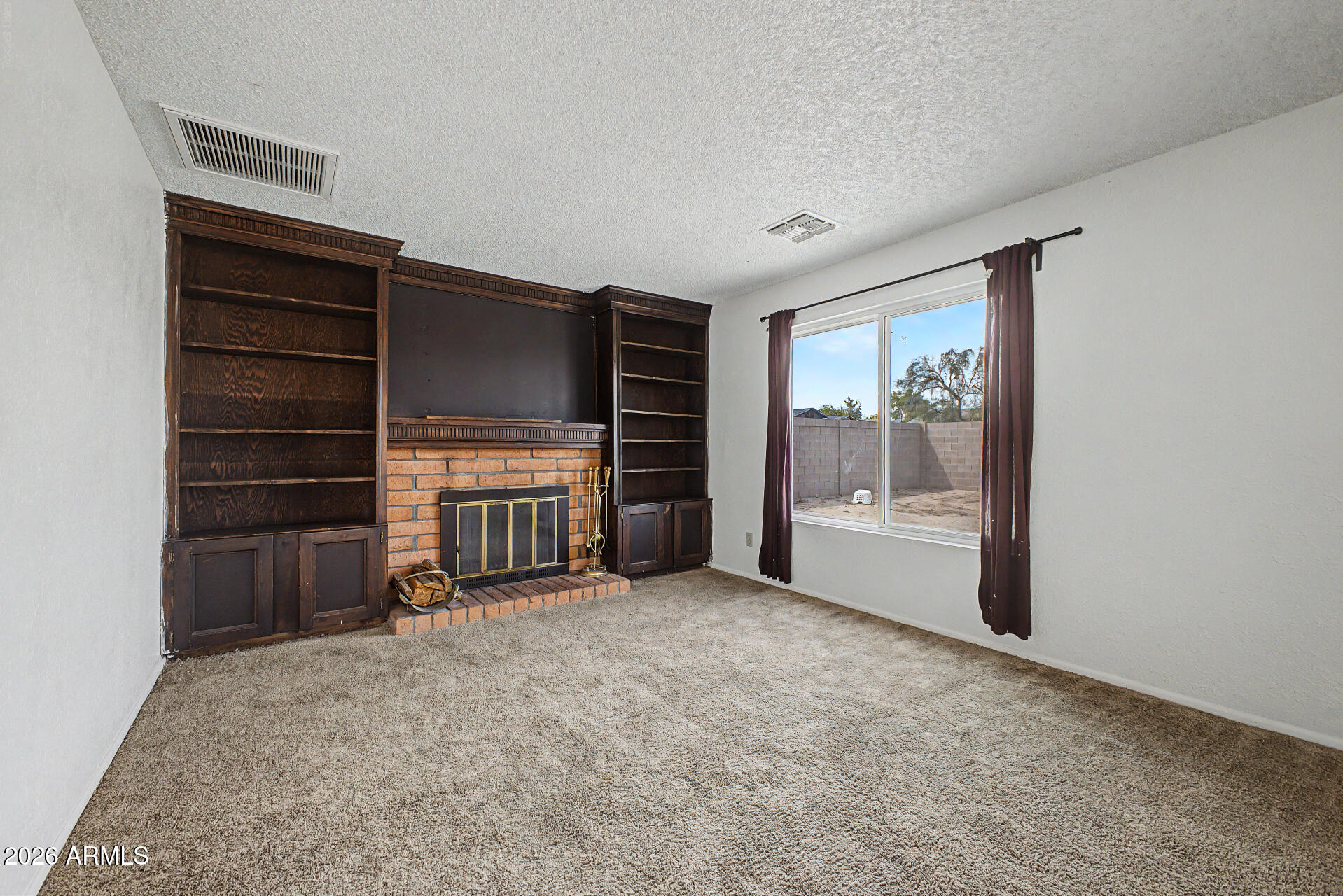 932 W Libra Drive