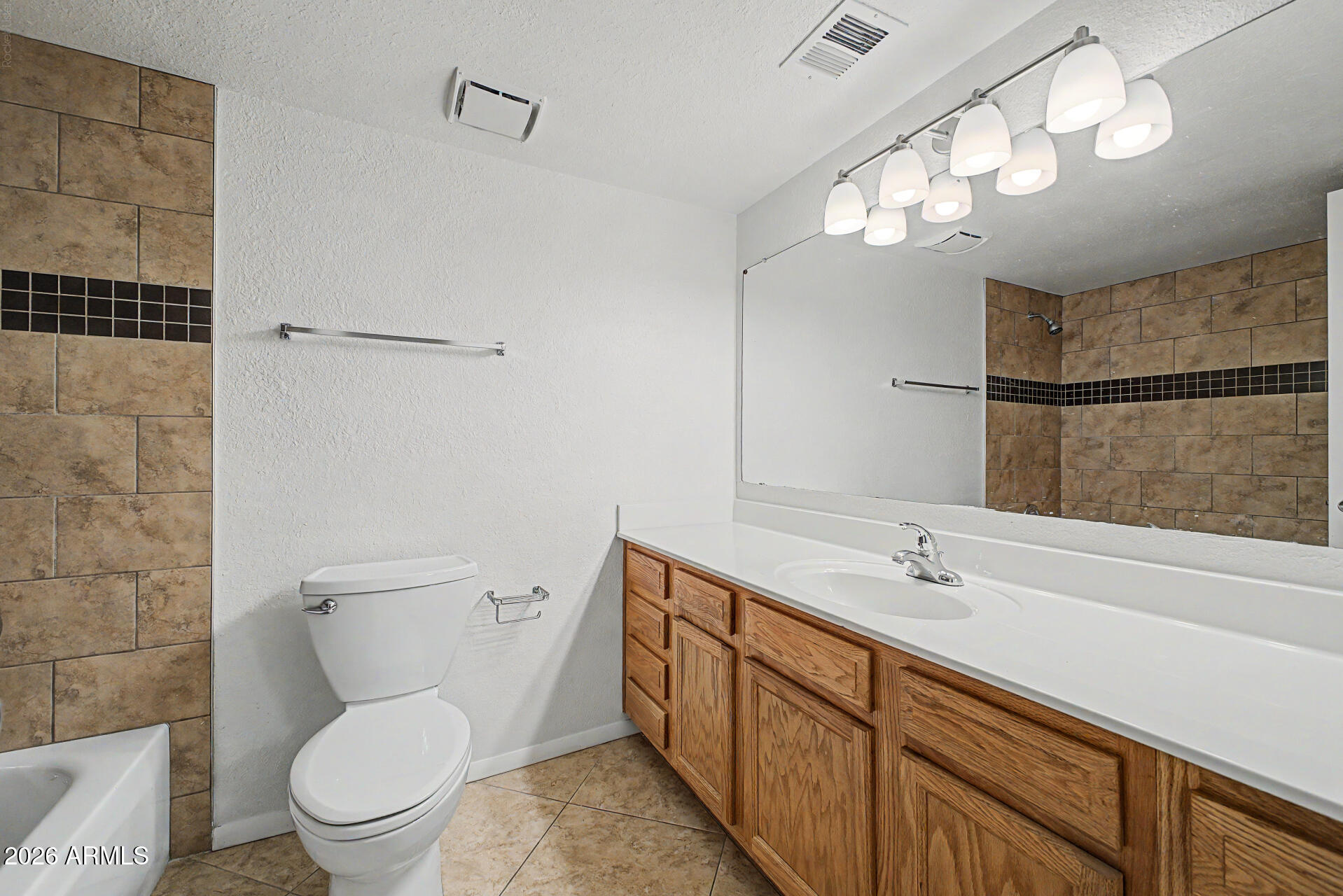 932 W Libra Drive