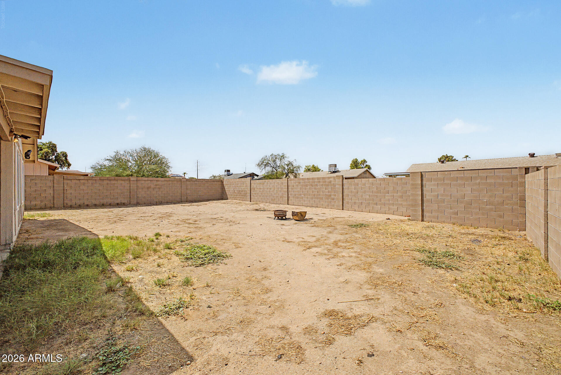 932 W Libra Drive