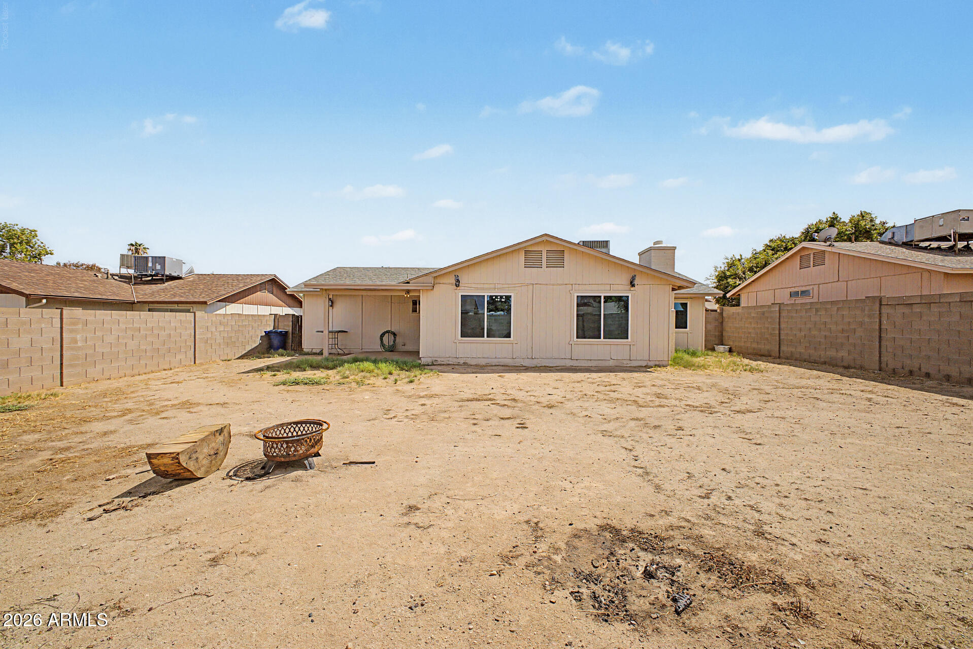 932 W Libra Drive