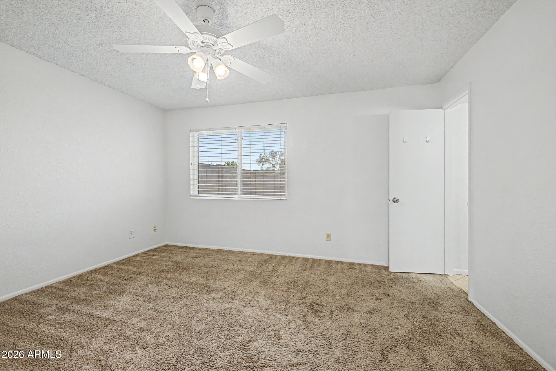 932 W Libra Drive