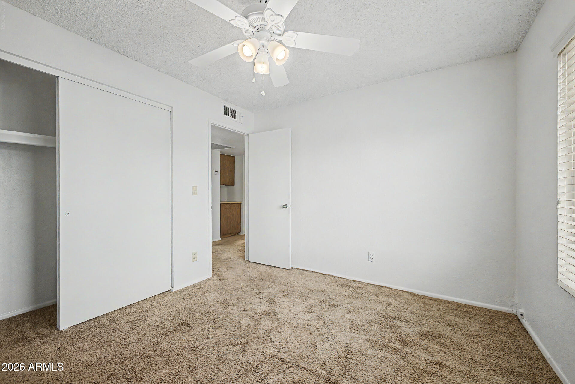 932 W Libra Drive