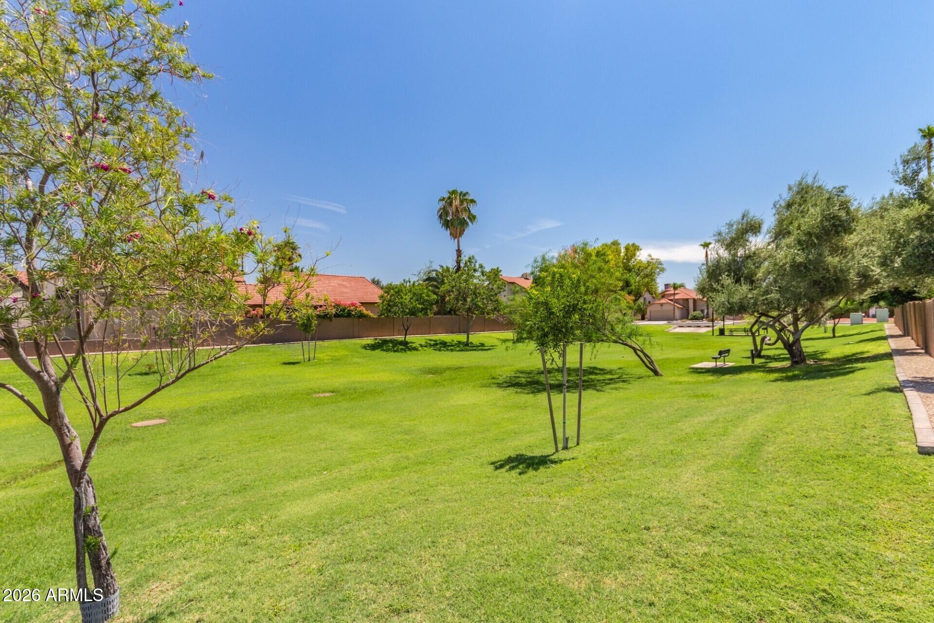 857 E MANOR Drive