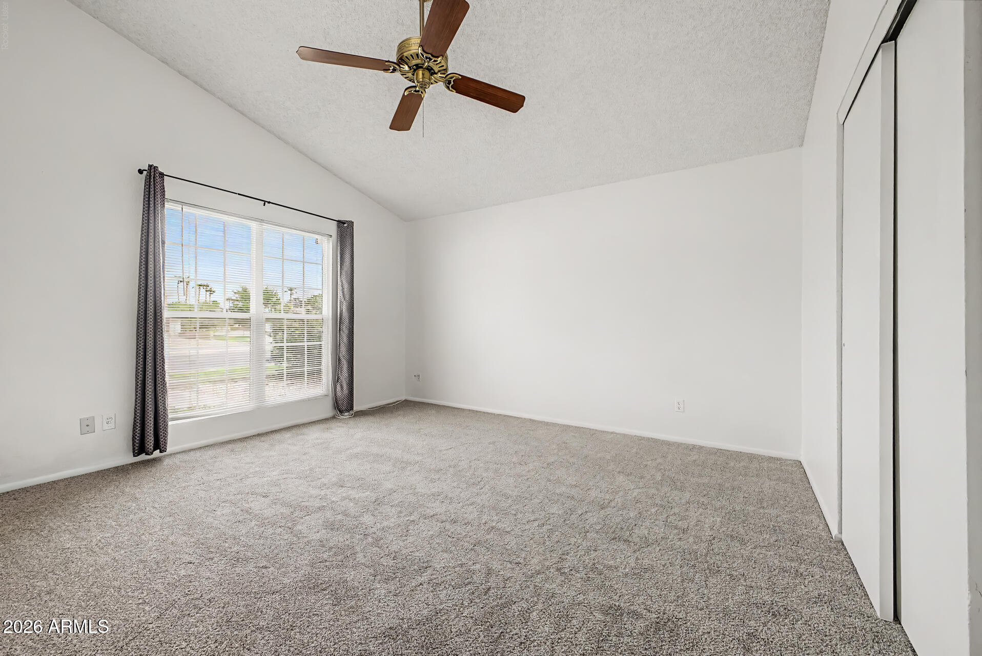 857 E MANOR Drive