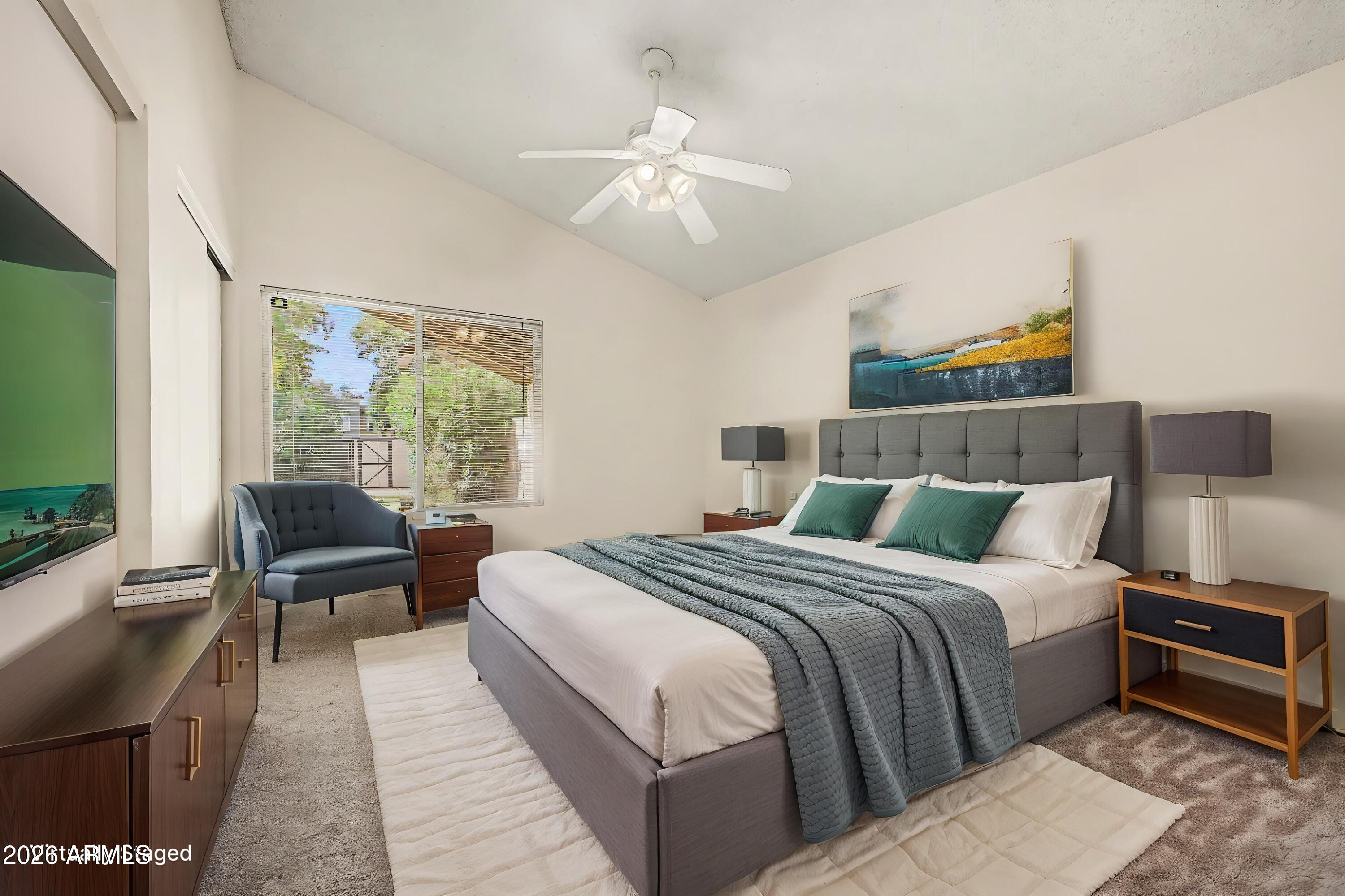857 E MANOR Drive