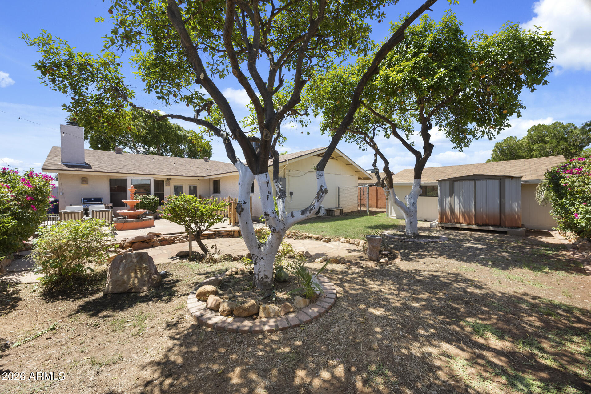 1546 E FLOWER Circle