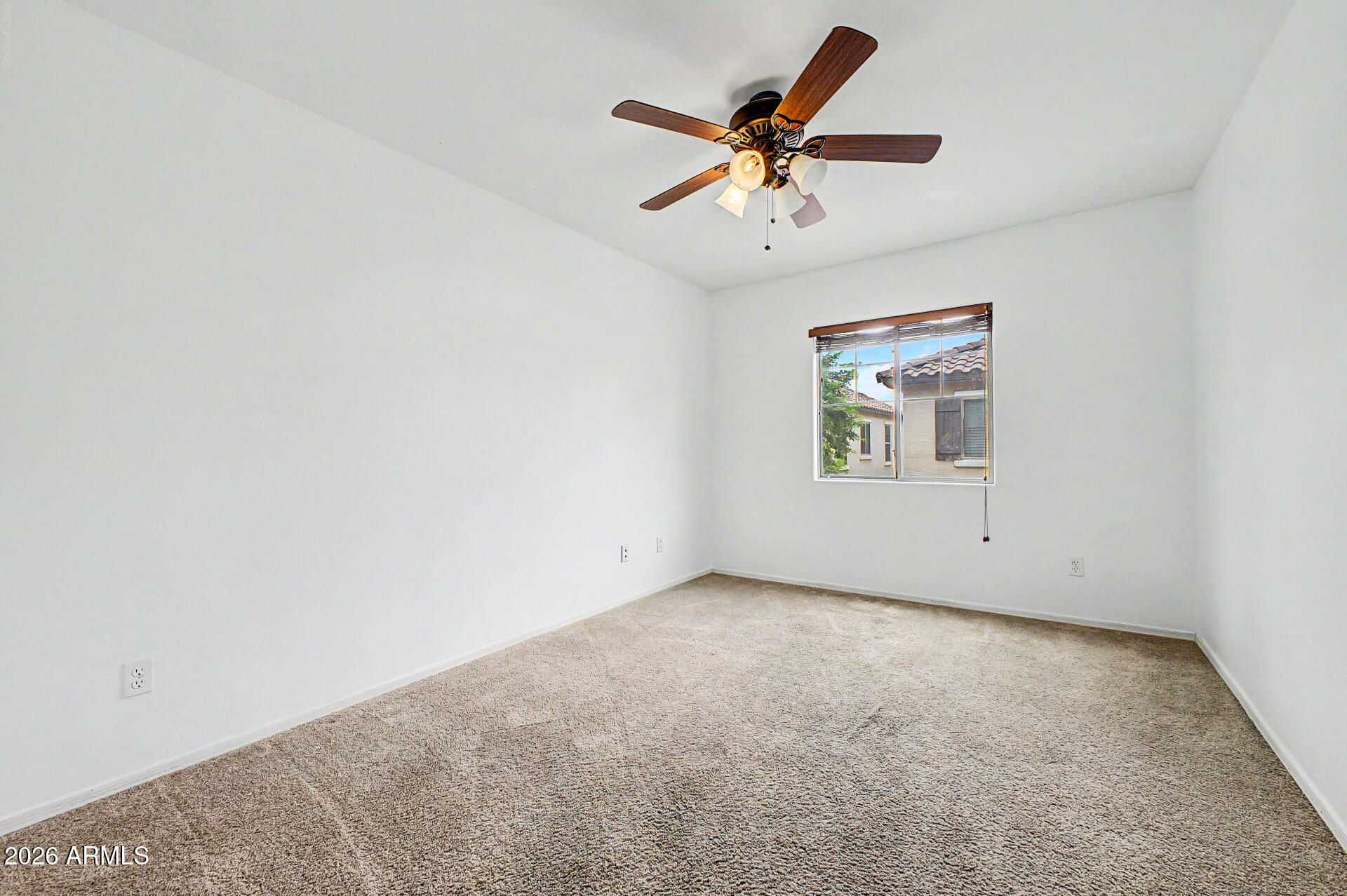 92 E Palomino Drive