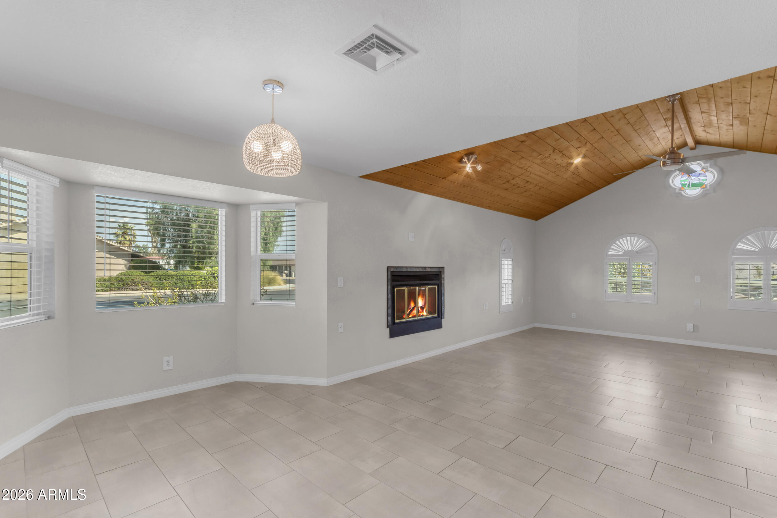 2422 E Kael Circle