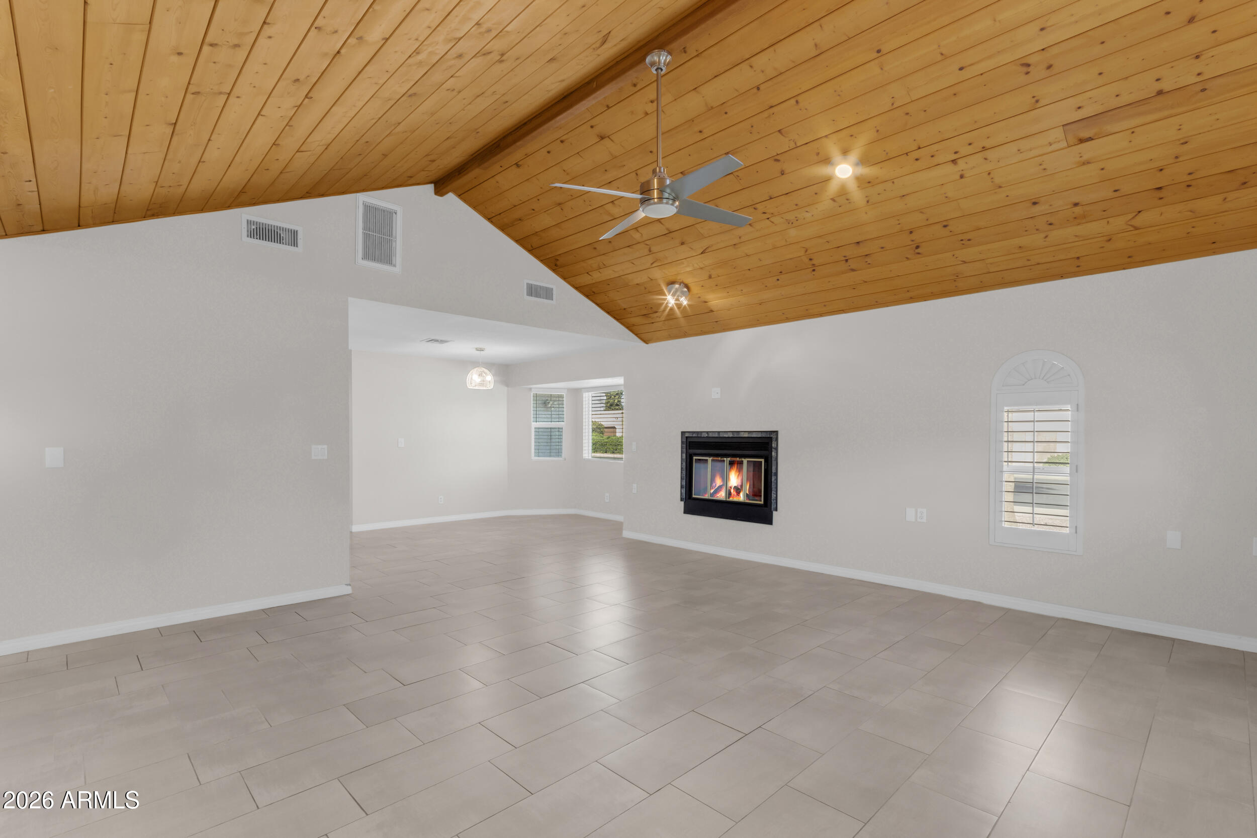 2422 E Kael Circle