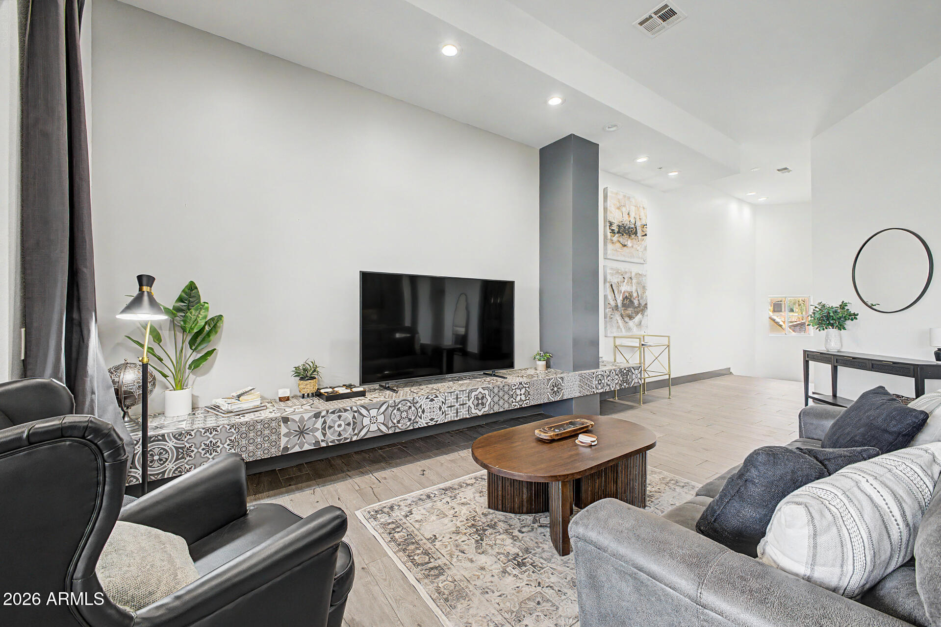 8245 E BELL Road 223