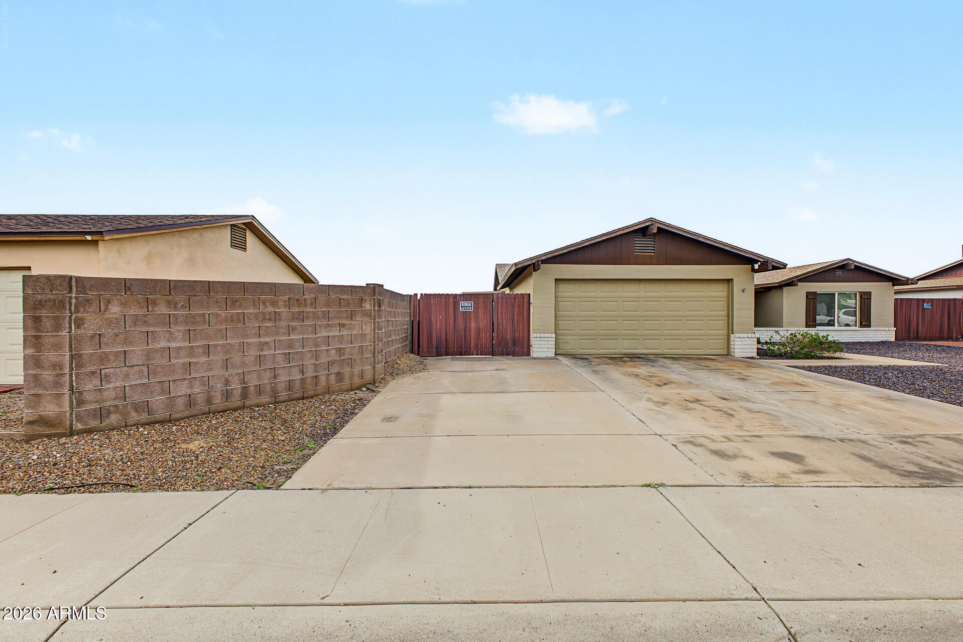 11210 N 52ND Avenue