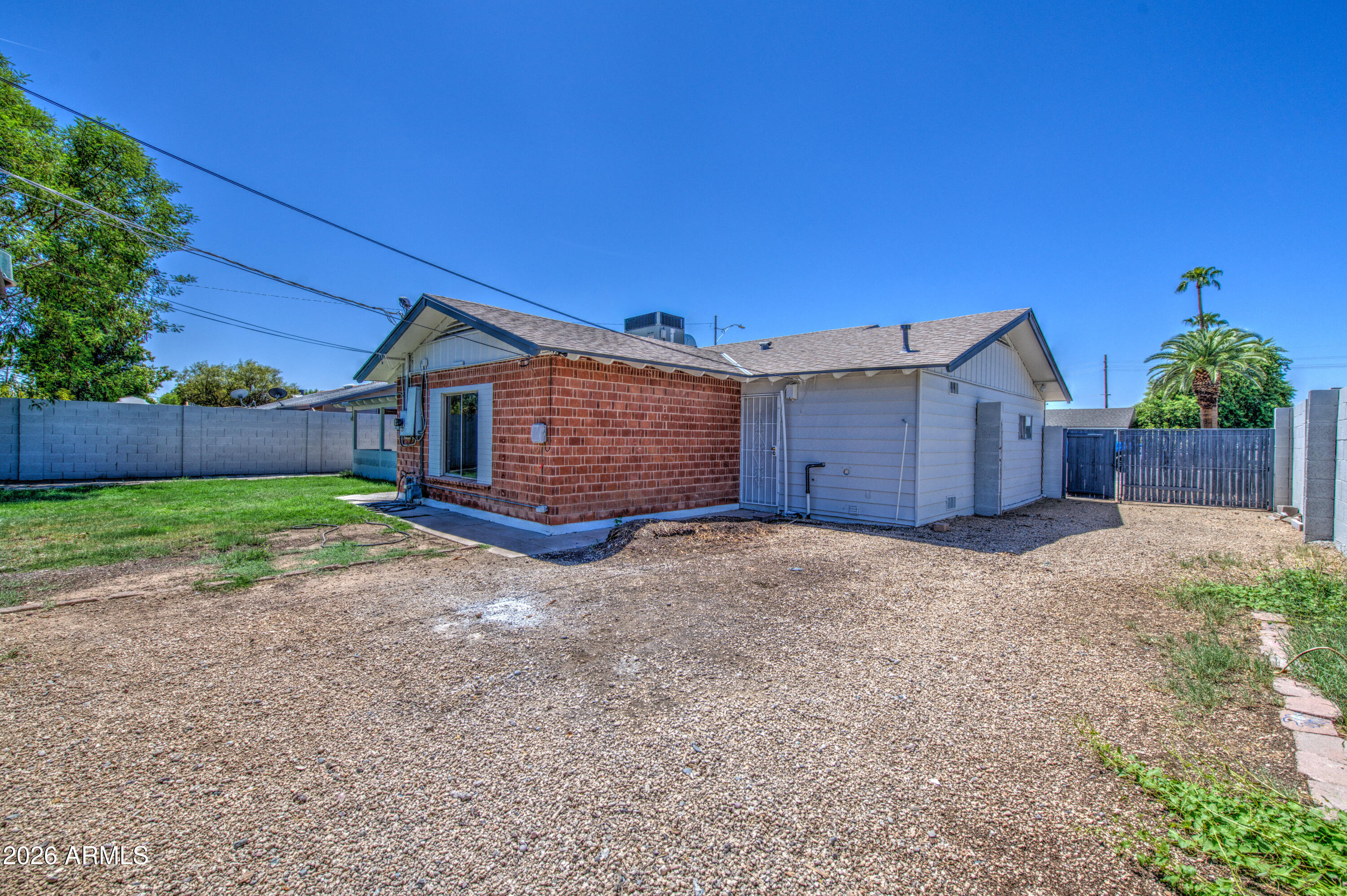 6853 N 36TH Drive