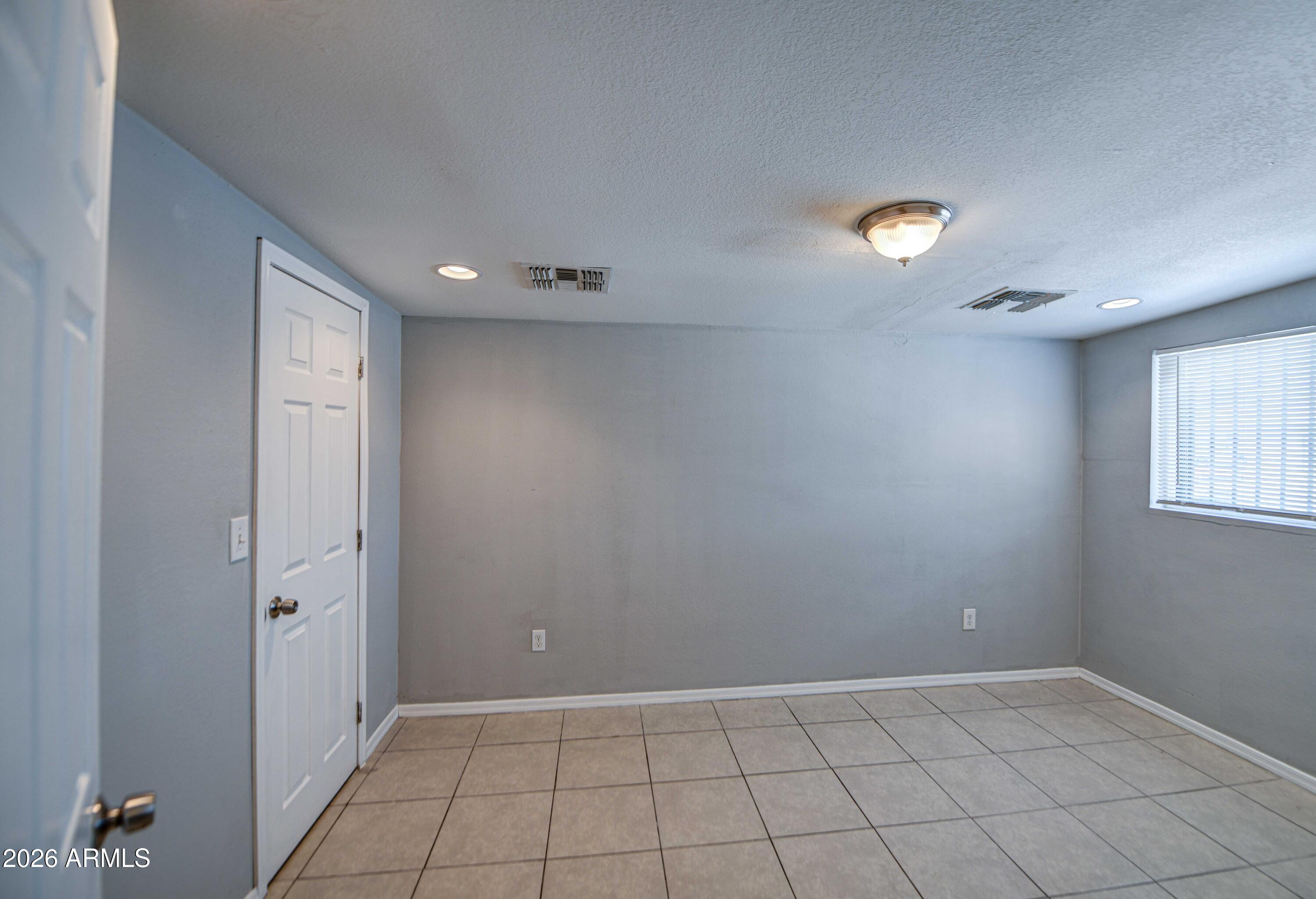 3530 N 63RD Drive