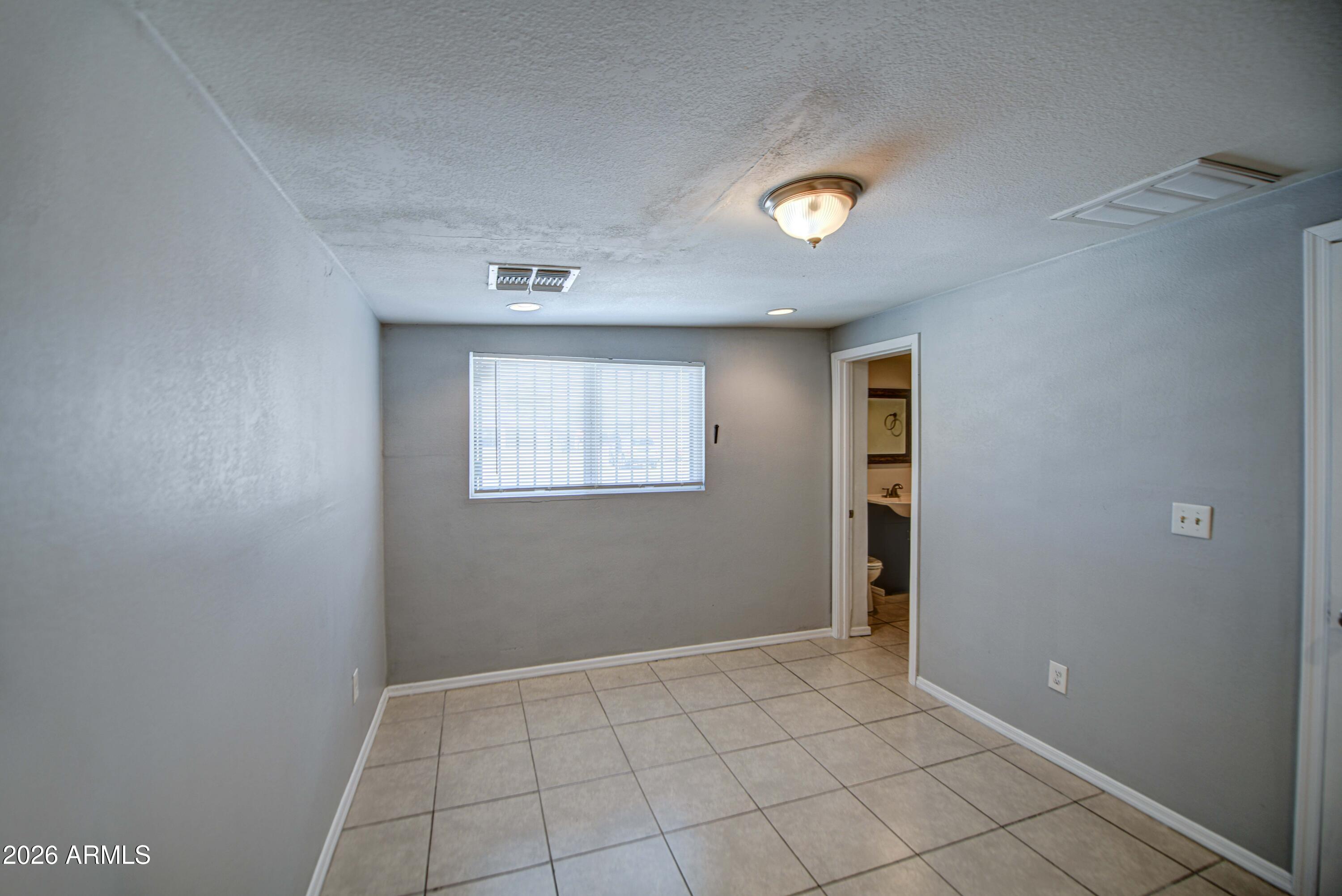3530 N 63RD Drive