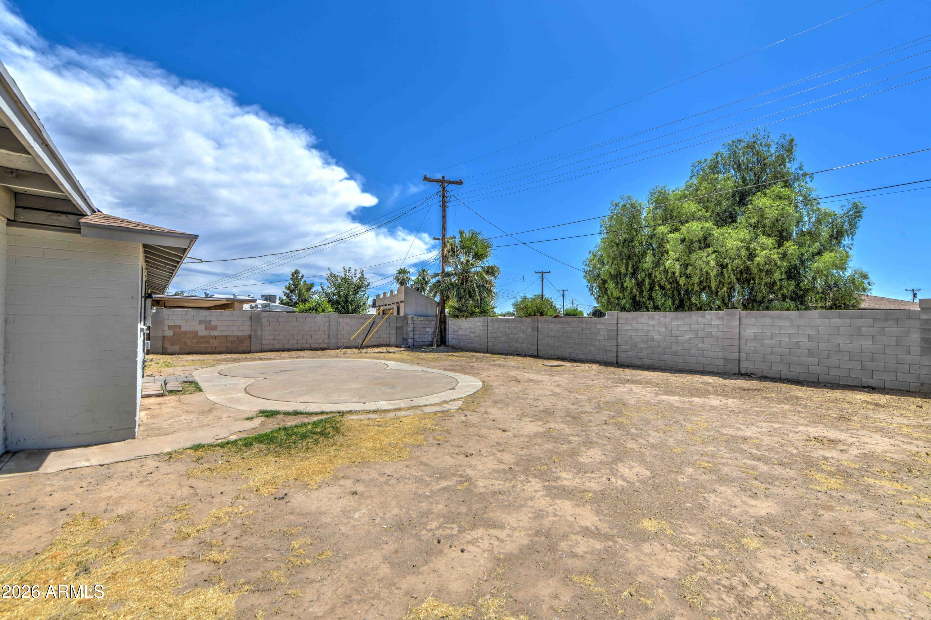 3530 N 63RD Drive