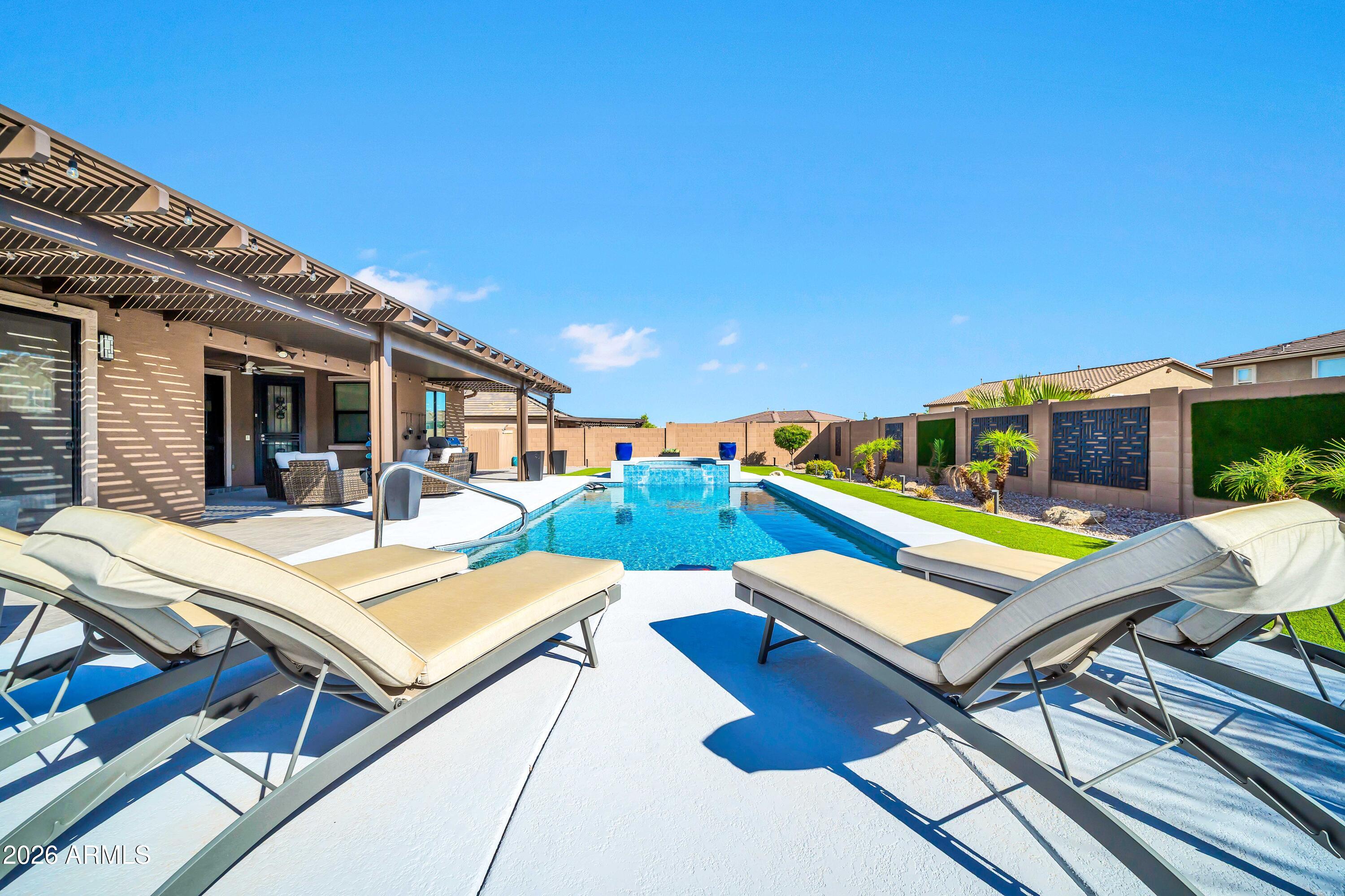 3713 W ABRAMS Drive