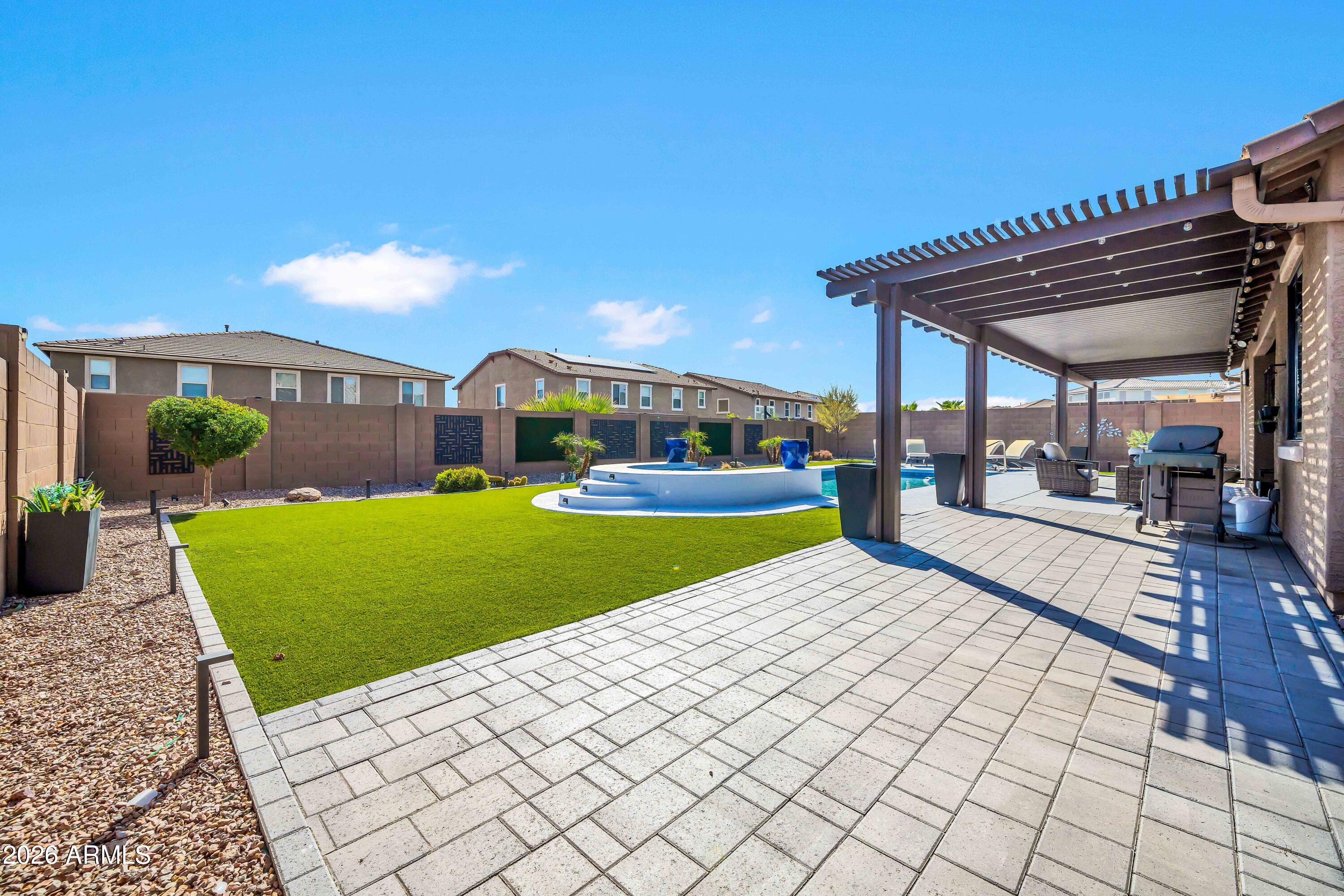 3713 W ABRAMS Drive